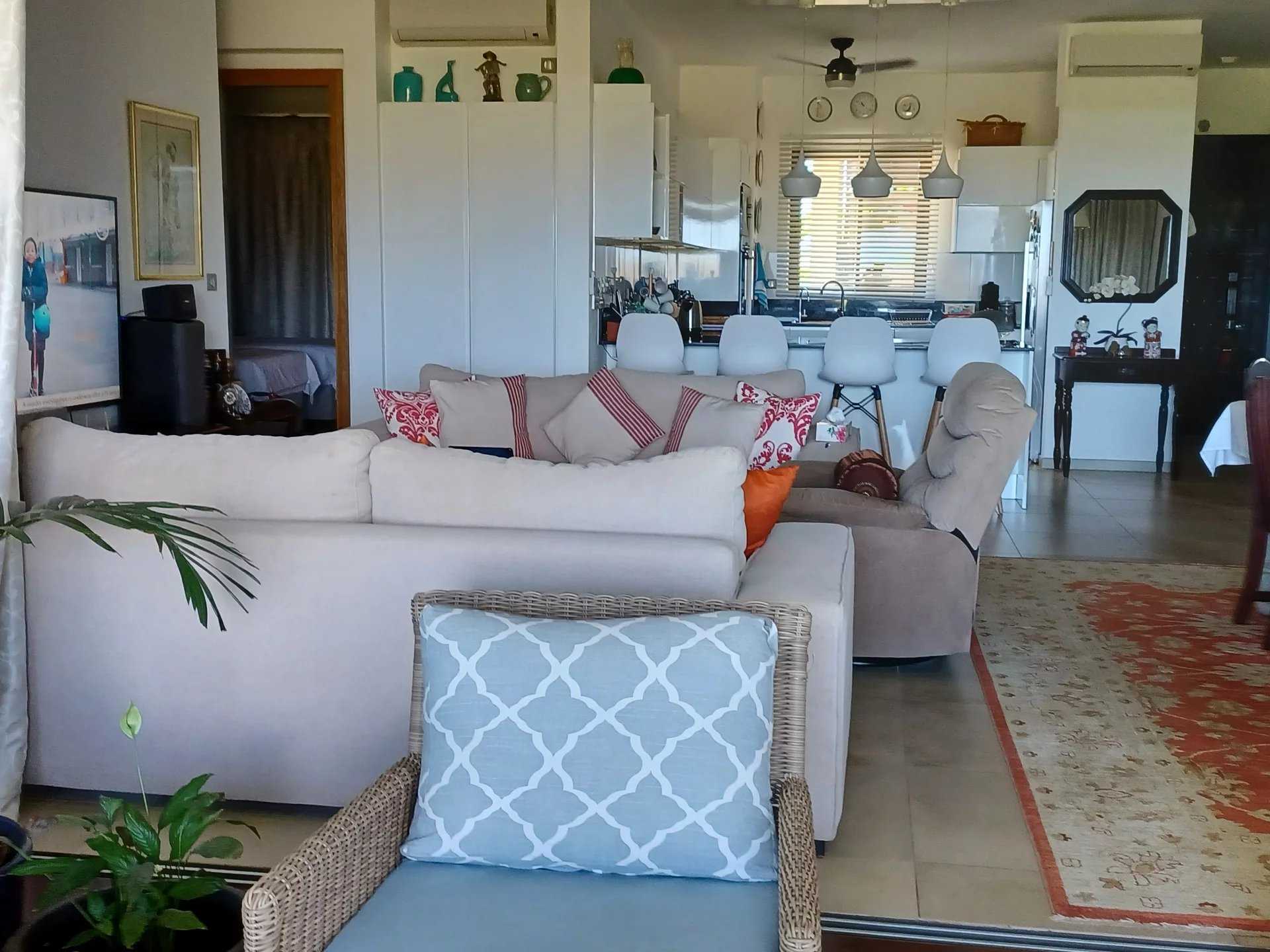 Balaclava  - Apartment 3 Bedrooms