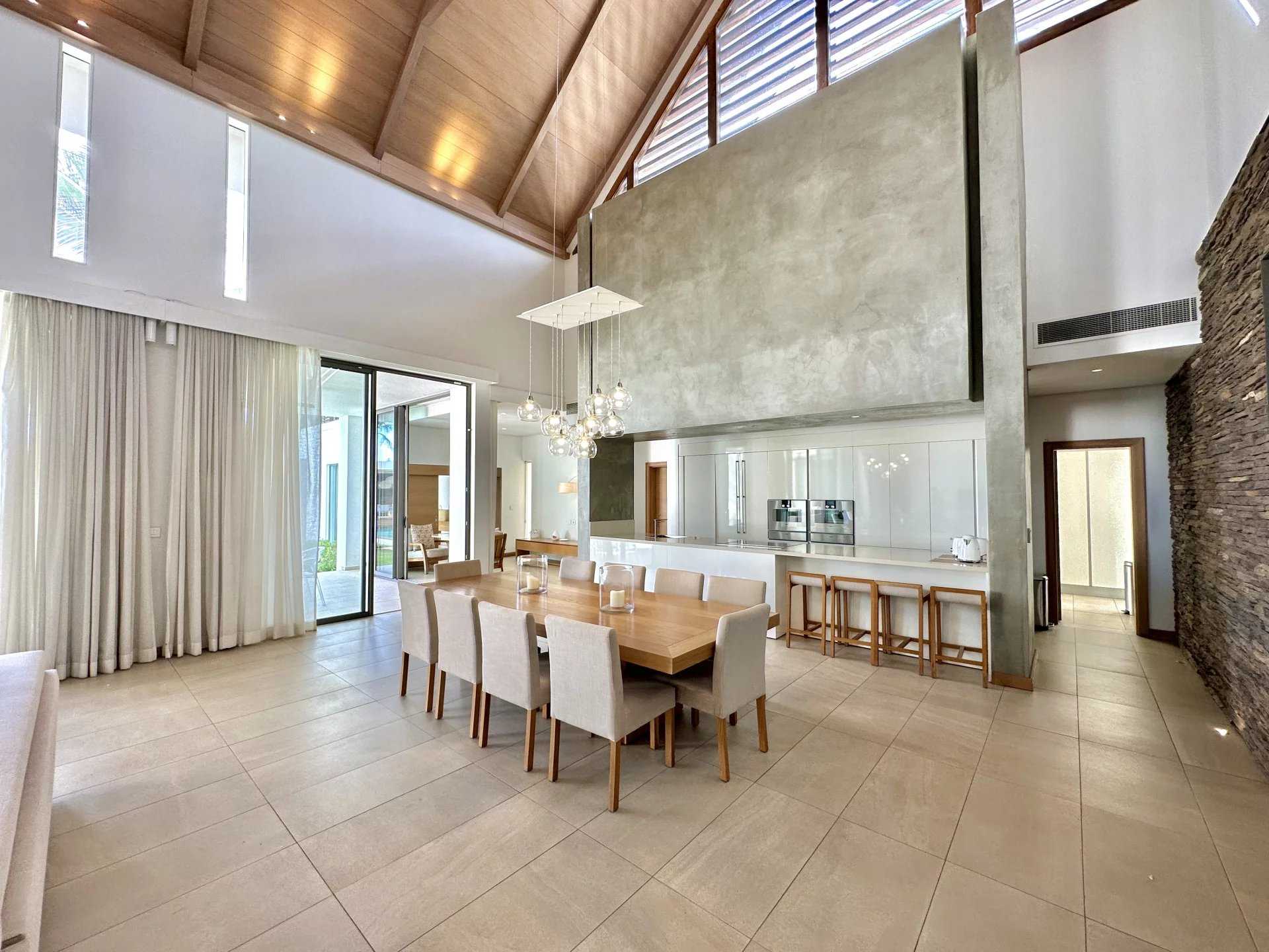 Grand Baie  - Villa 7 Pi&egrave;ces 5 Chambres