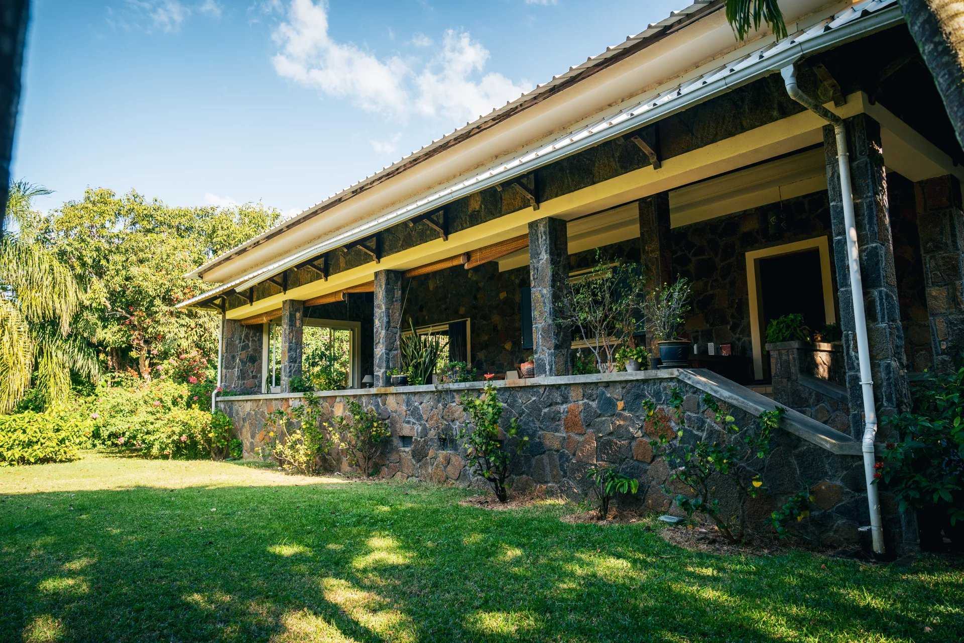 Goodlands  - Maison 10 Pi&egrave;ces 9 Chambres