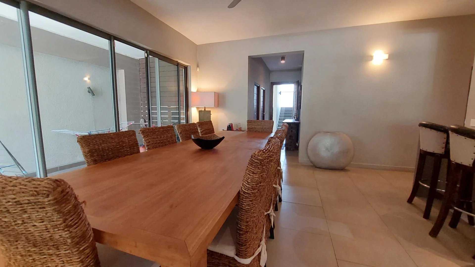 Grand Baie  - Appartement 4 Pi&egrave;ces 3 Chambres