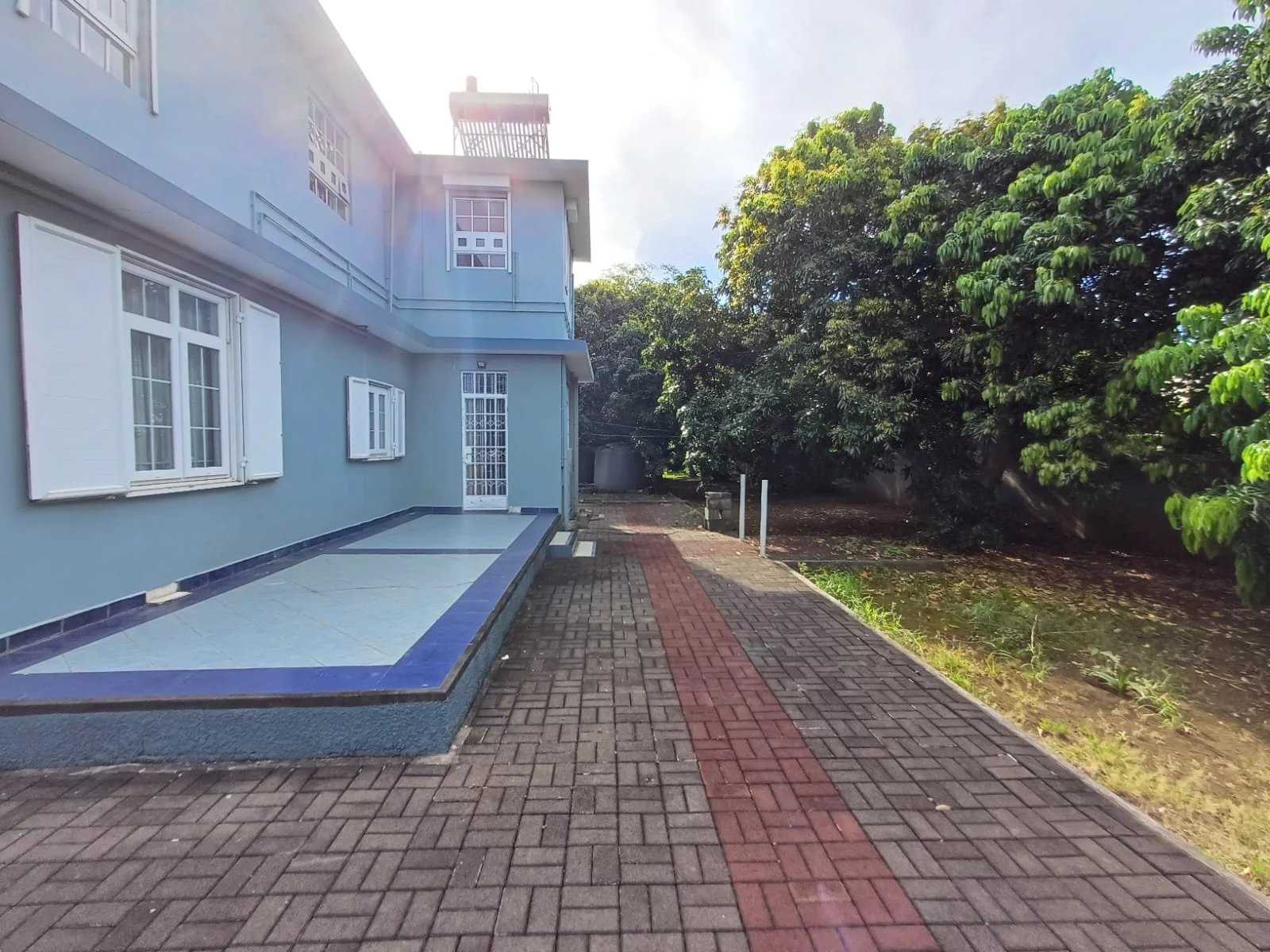 Grand Baie  - Terrain 4 Pi&egrave;ces