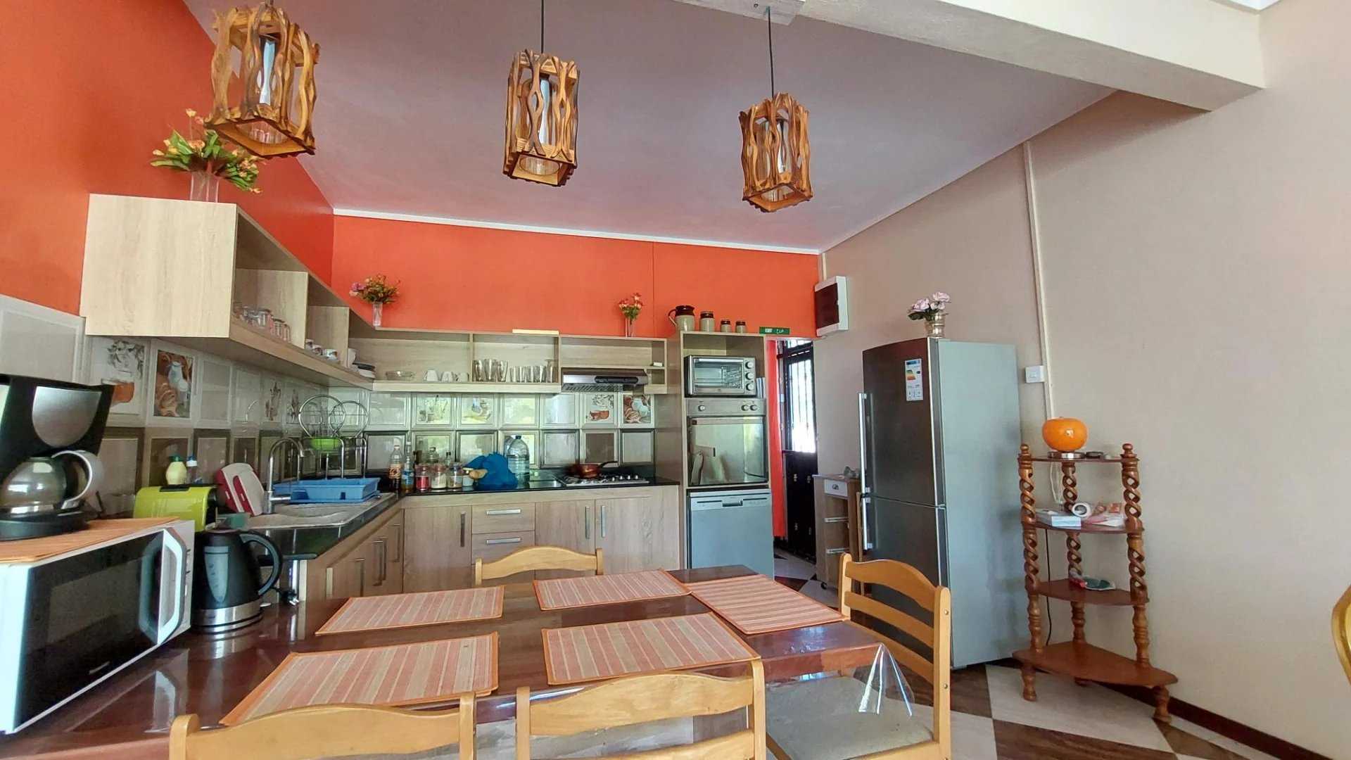 Bain Boeuf  - Villa jumelée 10 Pi&egrave;ces 9 Chambres