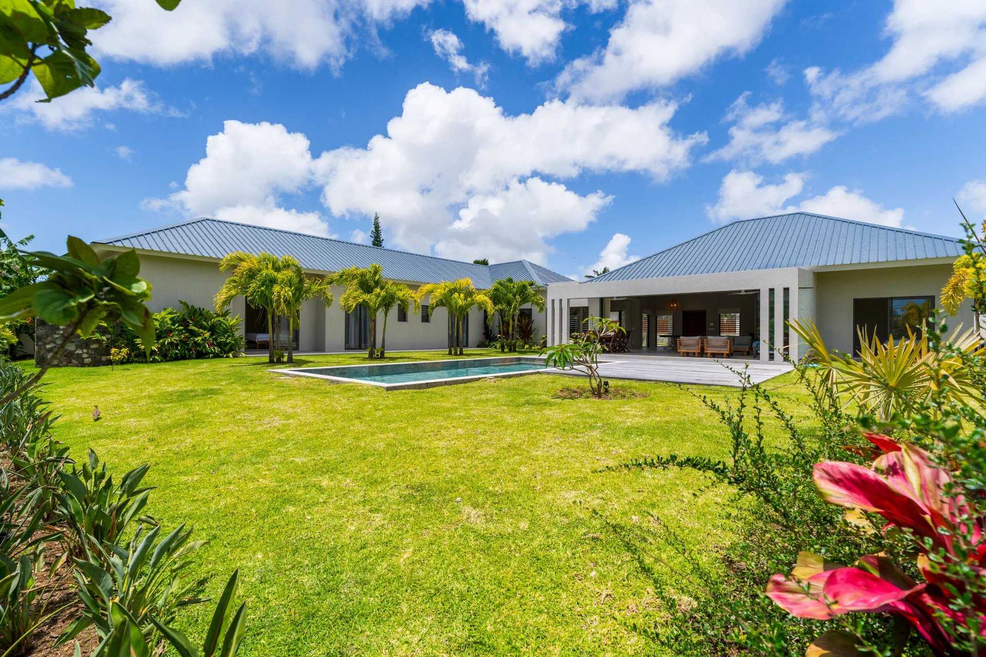 Villa Piton  -  ref 85586730 (picture 2)