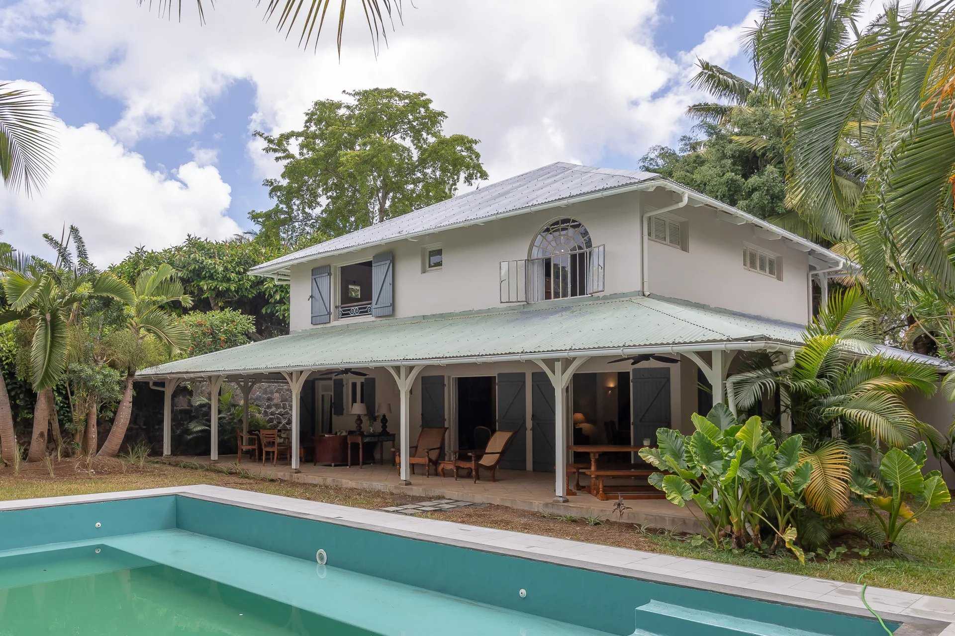 Villa Grand Baie  -  ref 85378662 (picture 1)