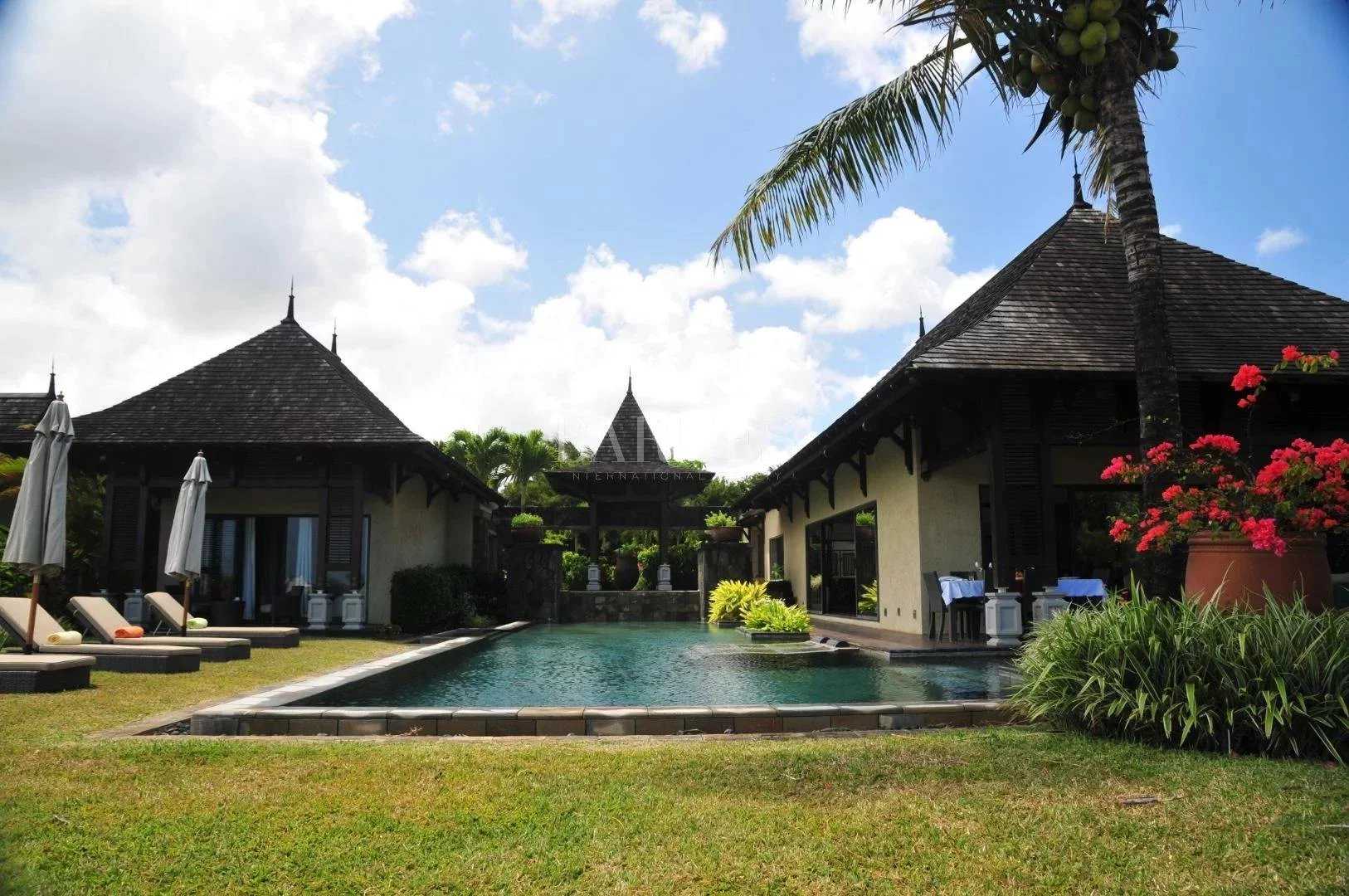 Villa Bel Ombre  -  ref 5846113 (picture 3)