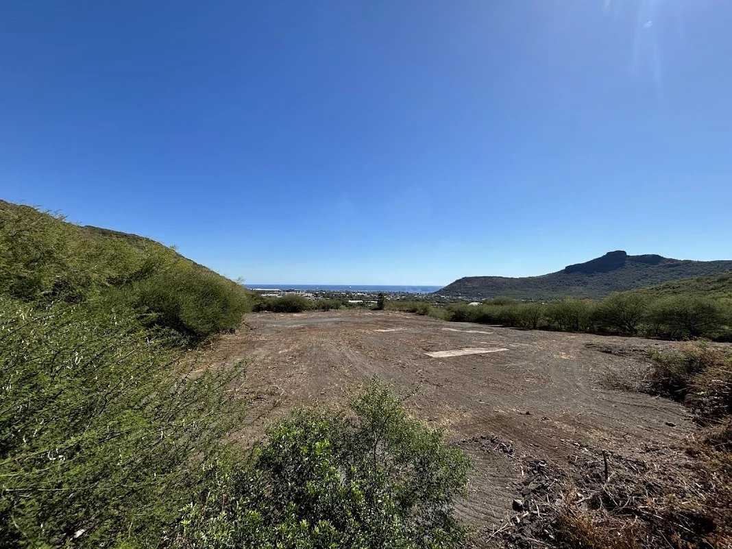 Terrain résidentiel Pailles  -  ref 85111681 (picture 2)