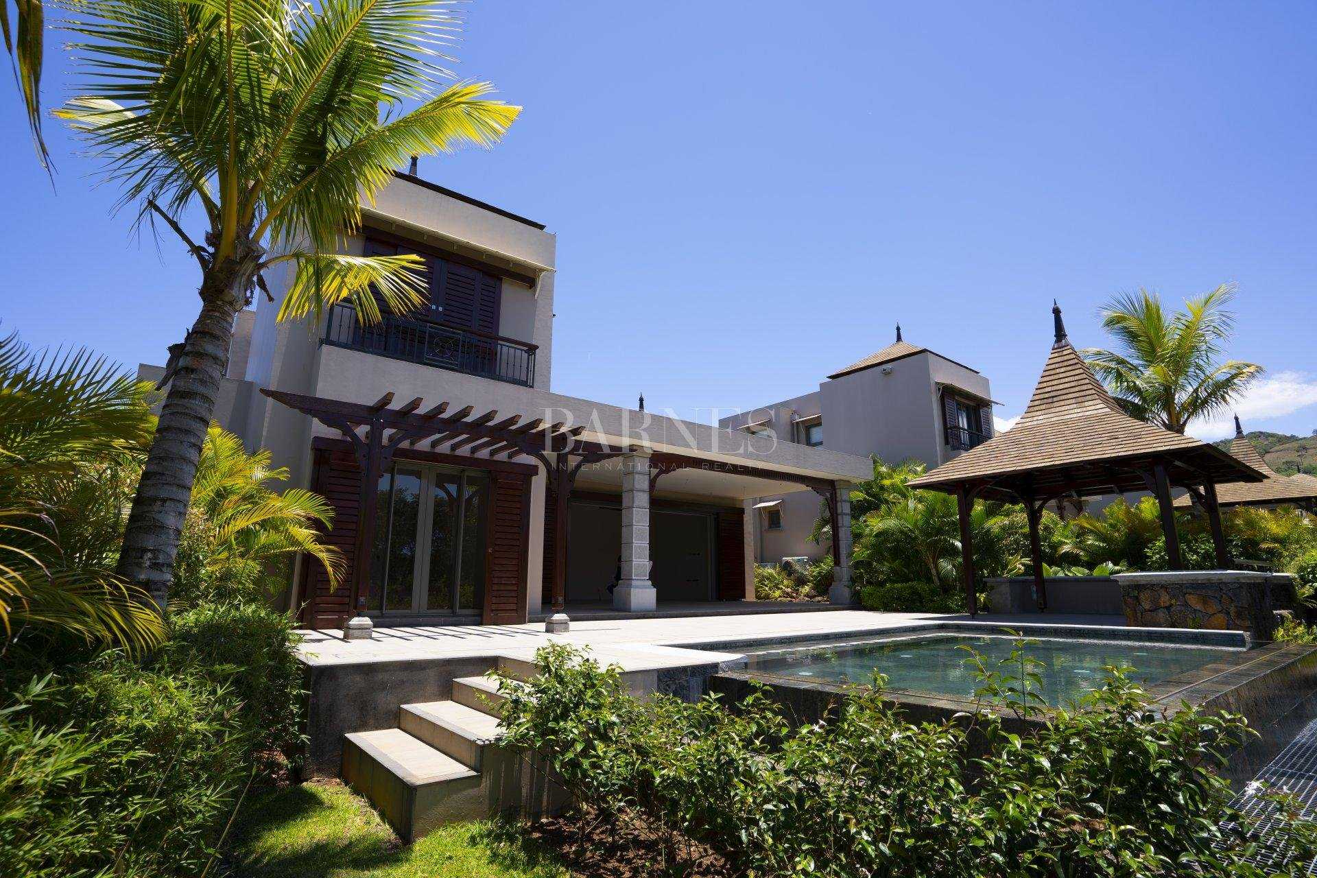 Villa Bel Ombre  -  ref 5827778 (picture 1)