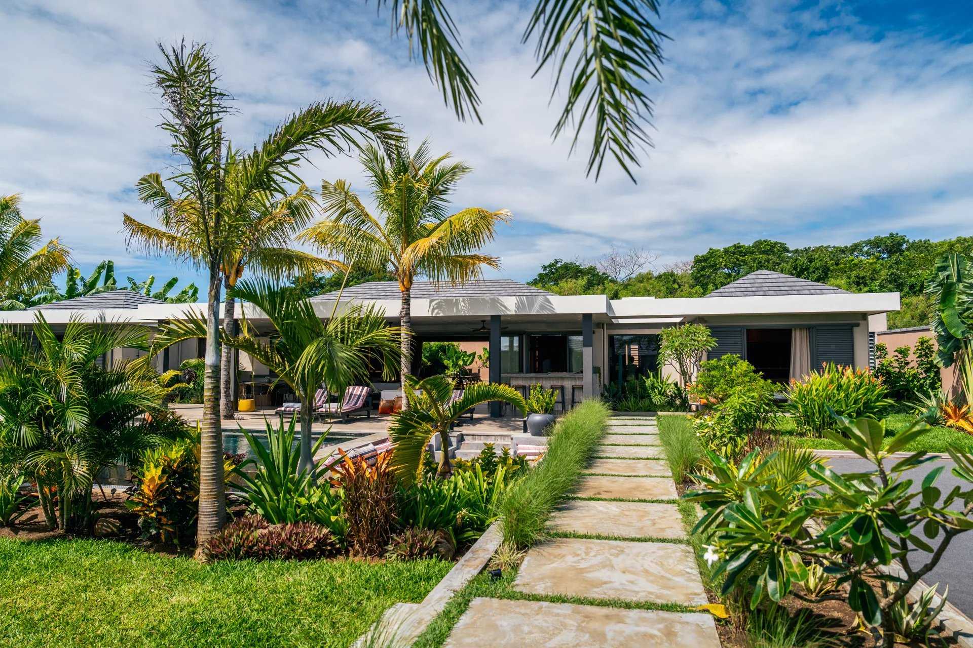 Villa Grand Baie  -  ref 84468674 (picture 1)
