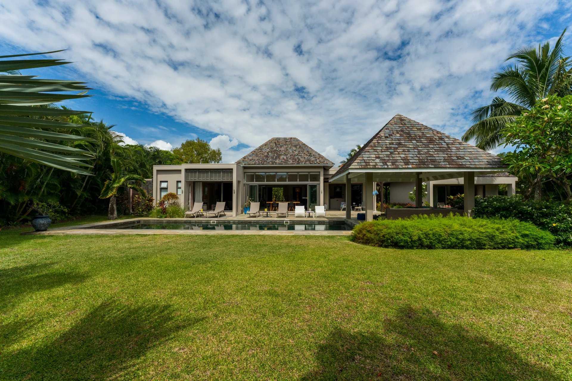 Villa Beau Champ  -  ref 86519331 (picture 2)