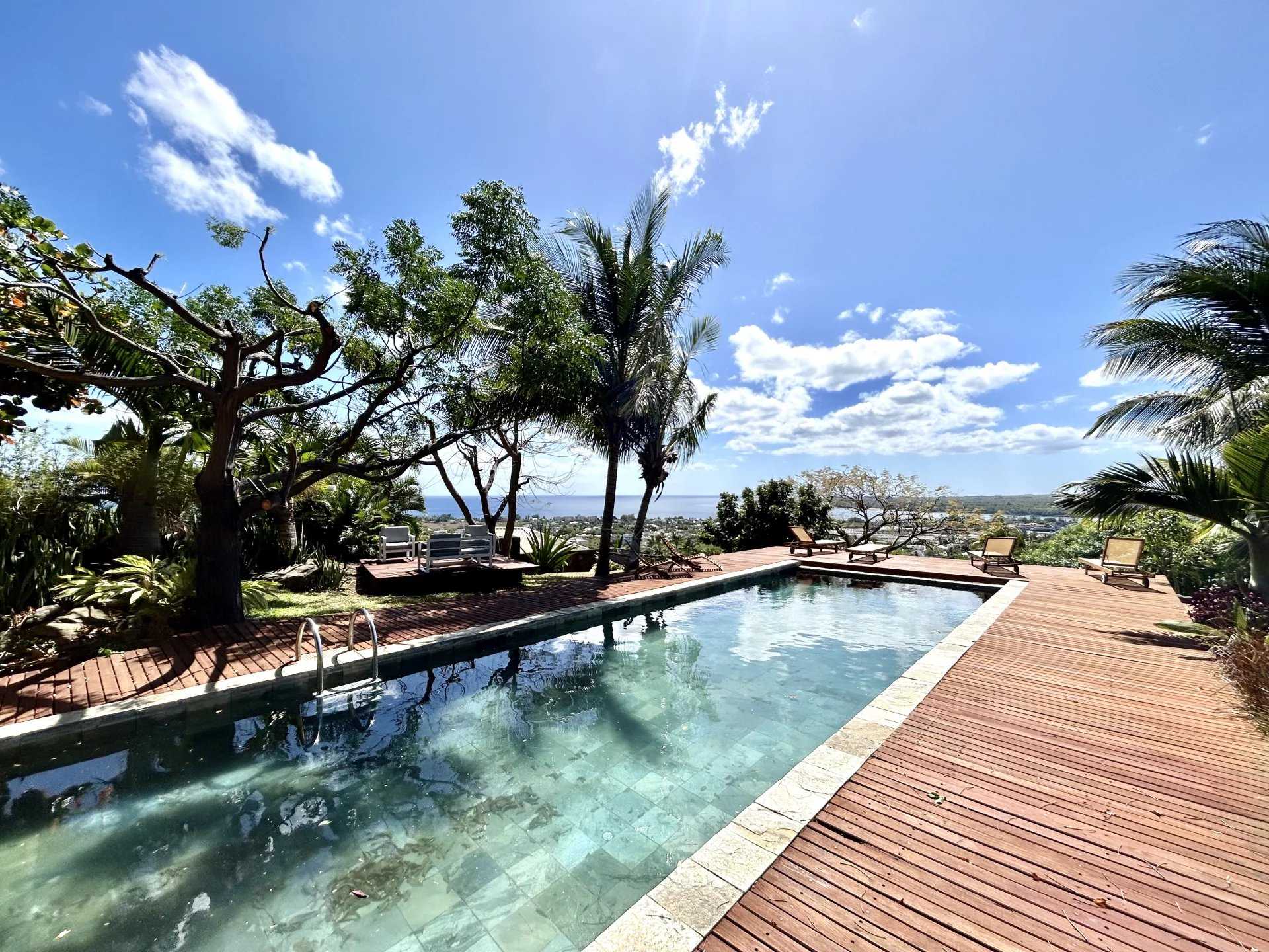 Maison Tamarin  -  ref 83215432 (picture 1)