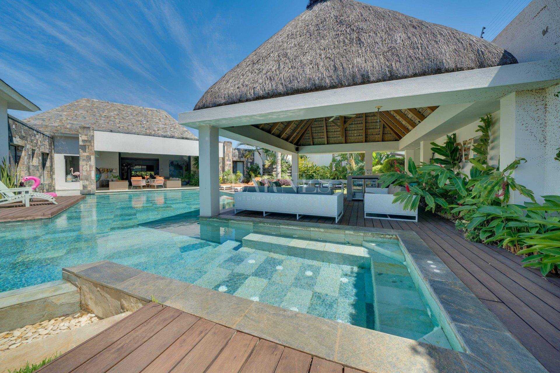 Villa Grand Baie  -  ref 7658081 (picture 1)