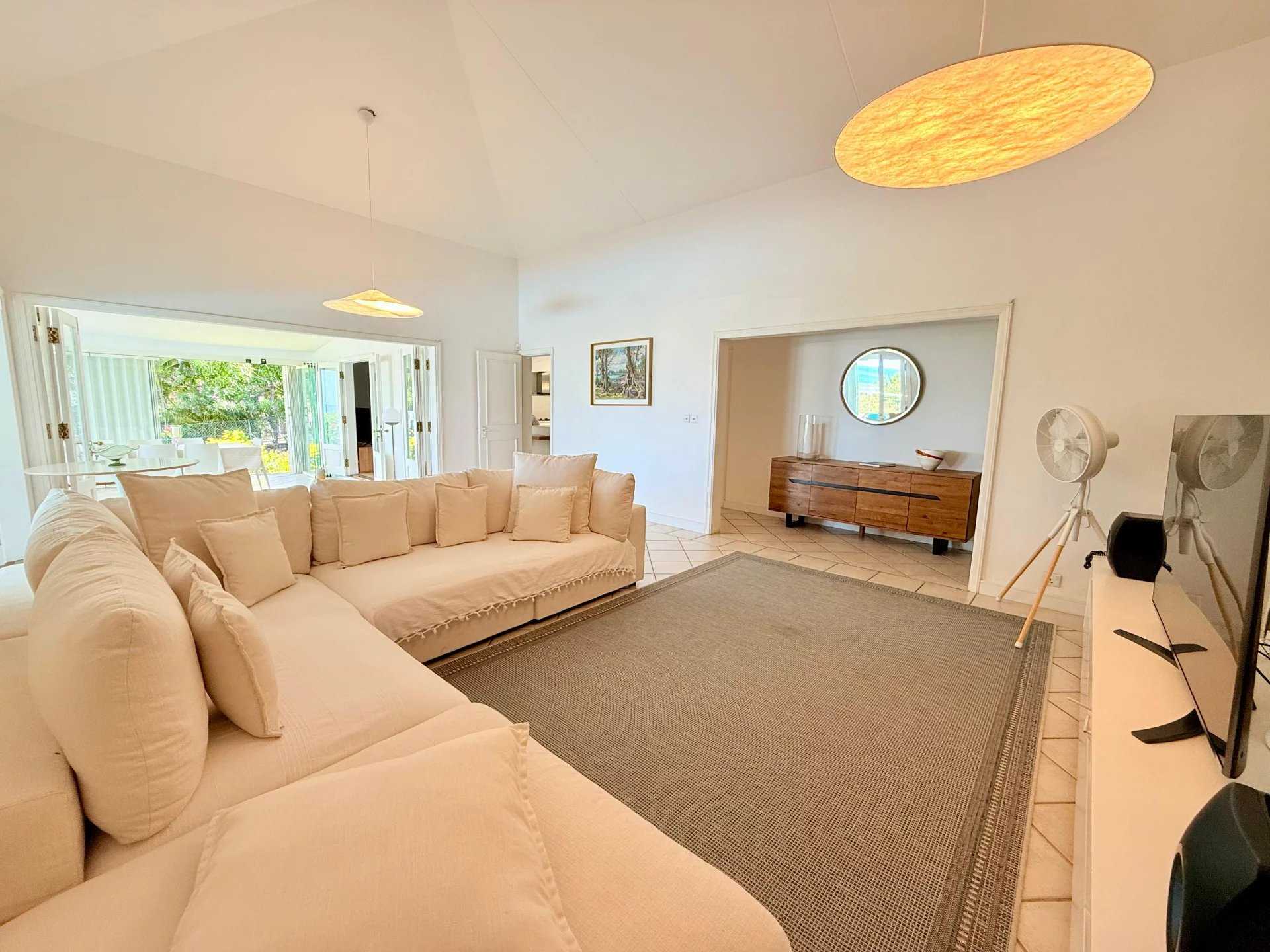 Villa Rivière Noire  -  ref 85855437 (picture 2)