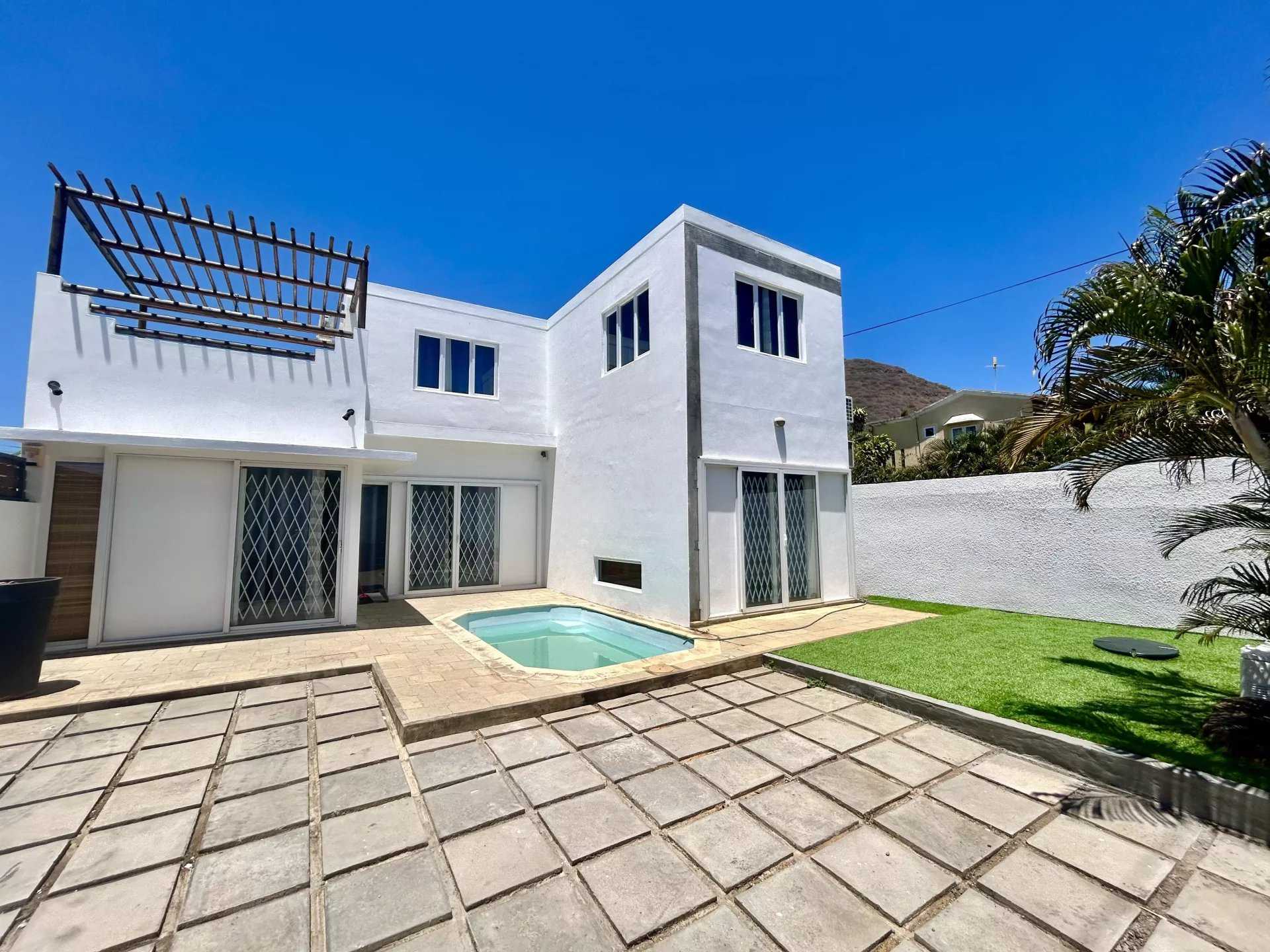 Villa Tamarin  -  ref 86387893 (picture 1)