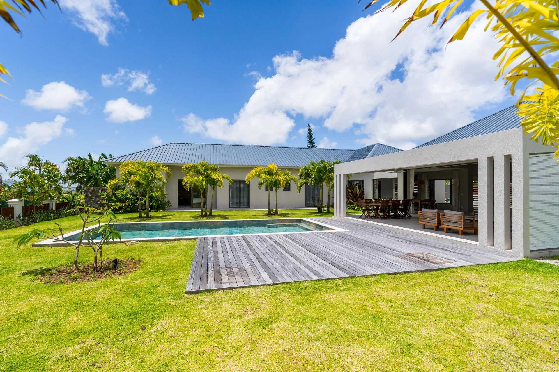 Villa Piton  -  ref 85586730 (picture 1)