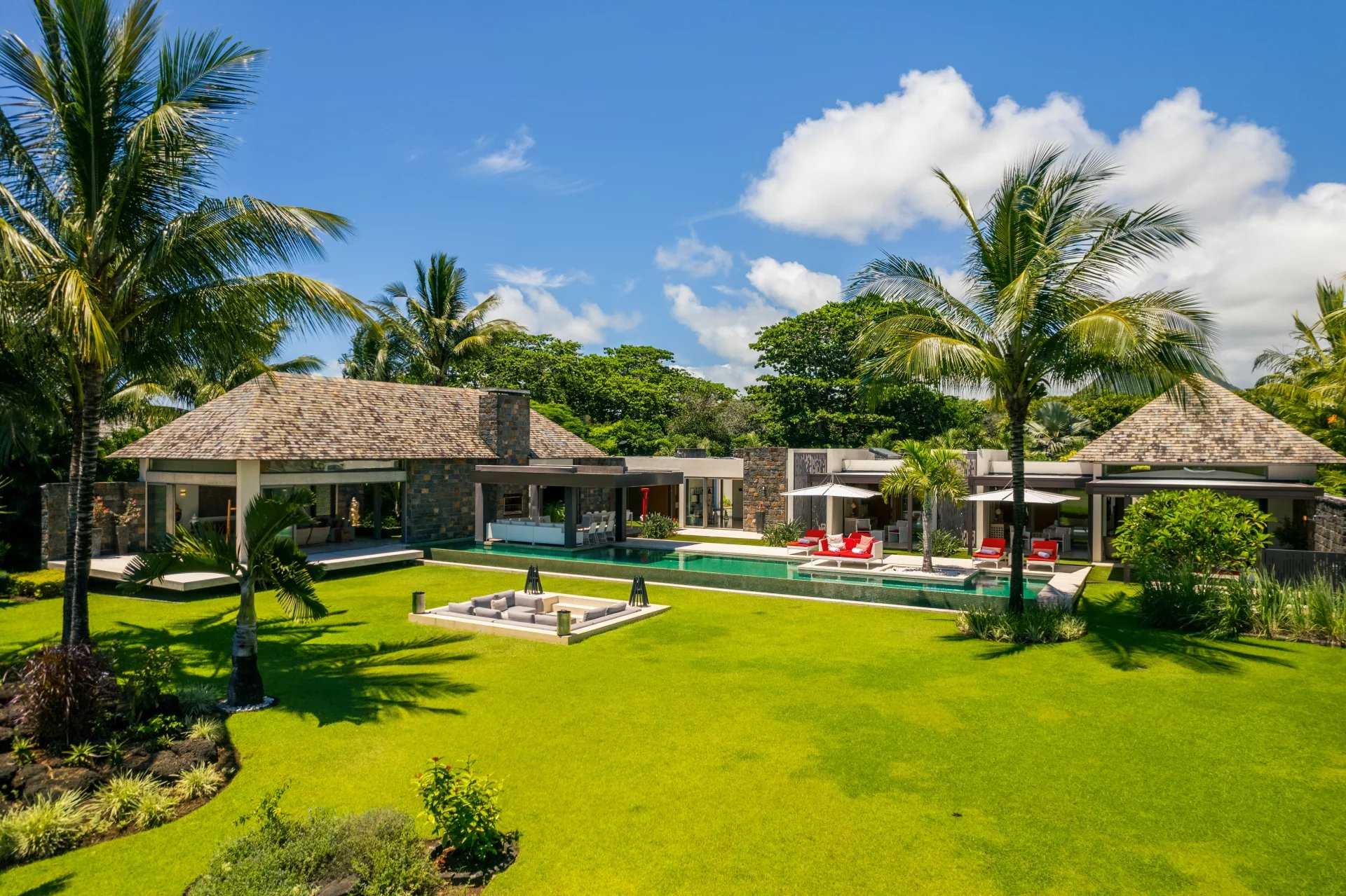 Villa Beau Champ  -  ref 83951073 (picture 3)