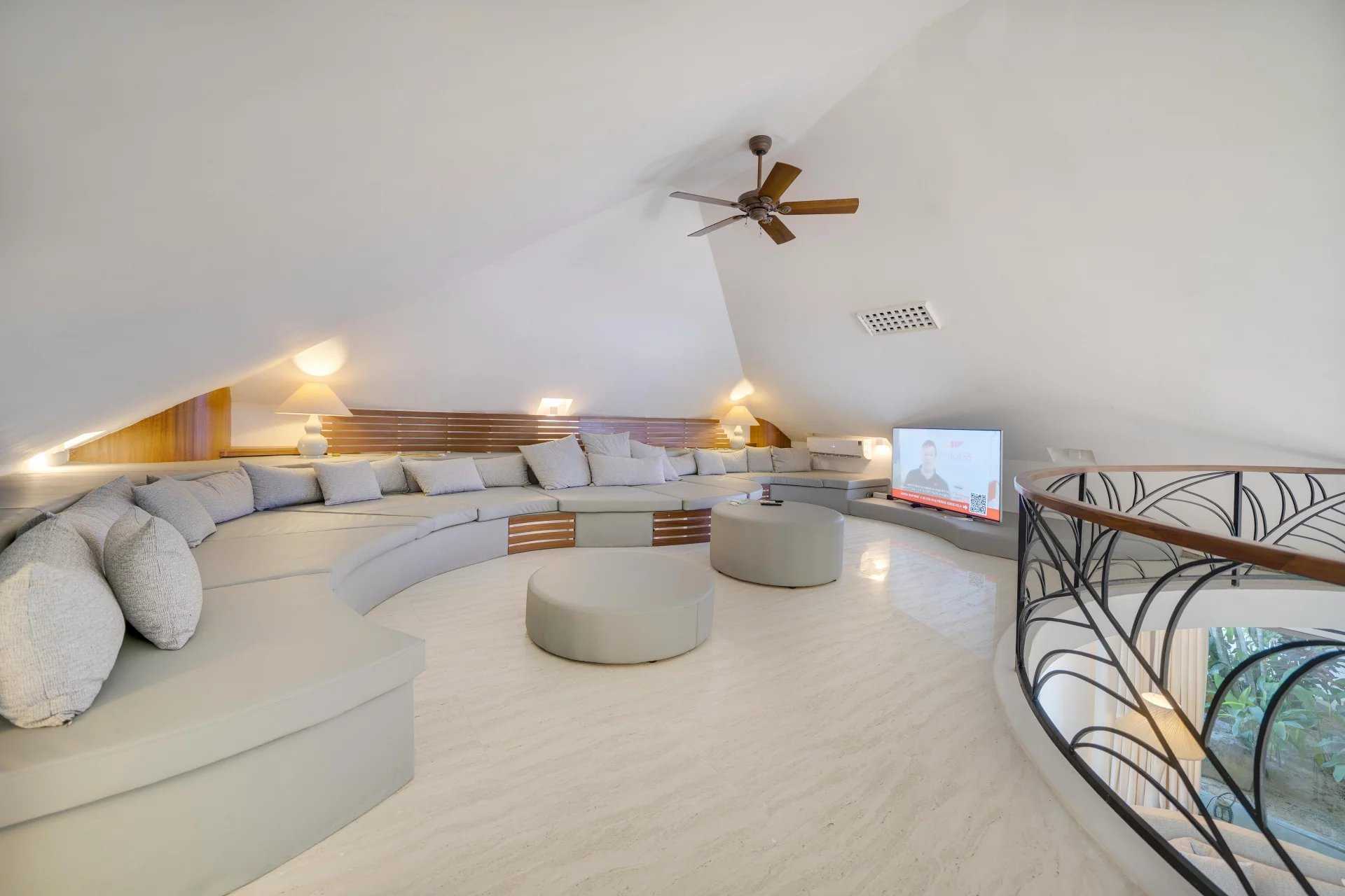 Villa Beau Champ  -  ref 84916126 (picture 1)