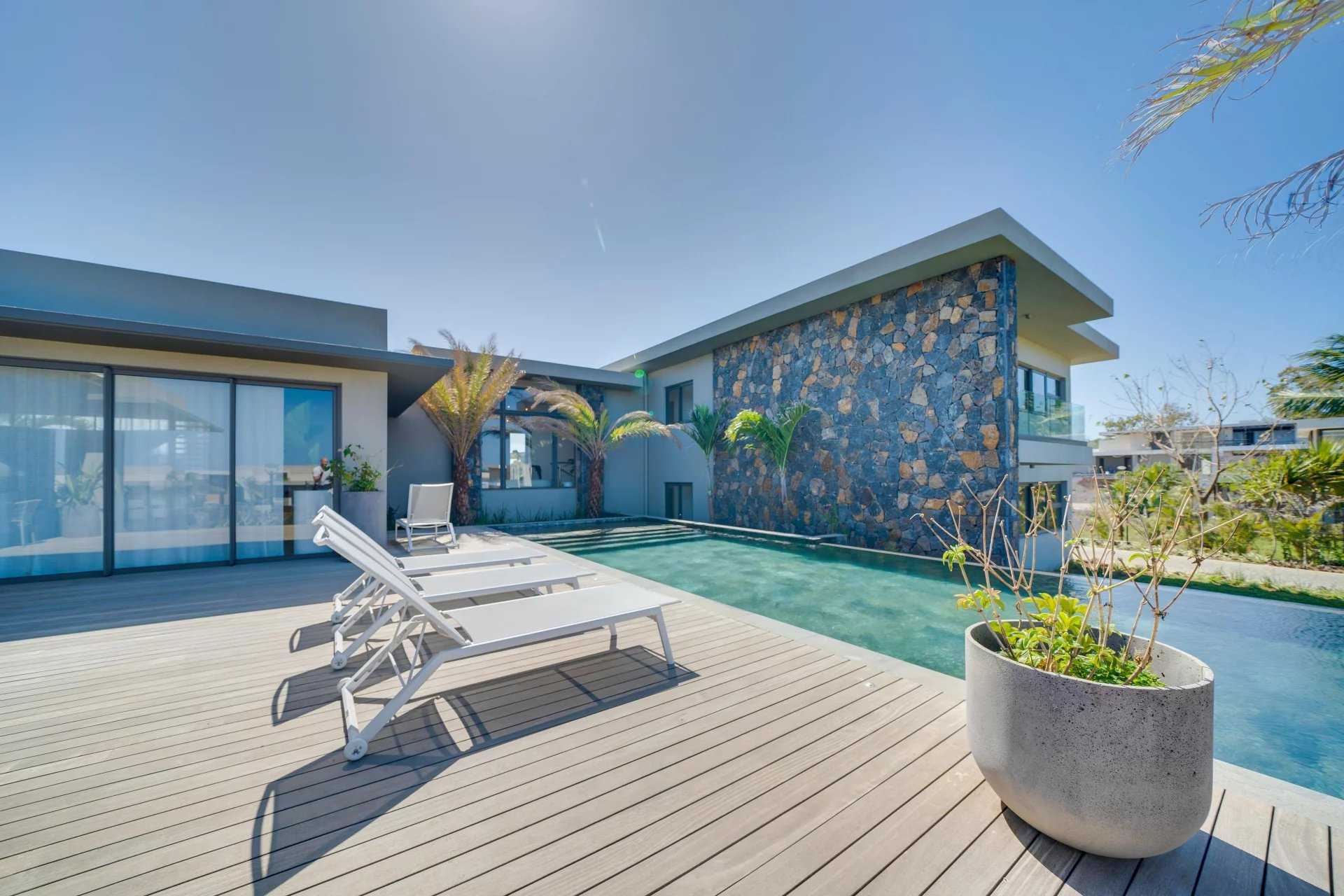 Villa Beau Champ  -  ref 7441657 (picture 1)