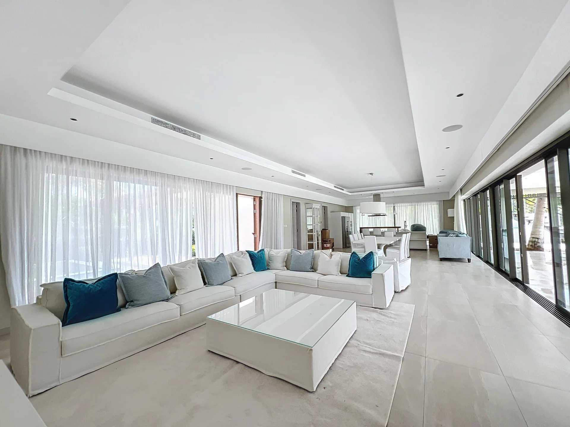 Villa Beau Champ  -  ref 84208725 (picture 2)