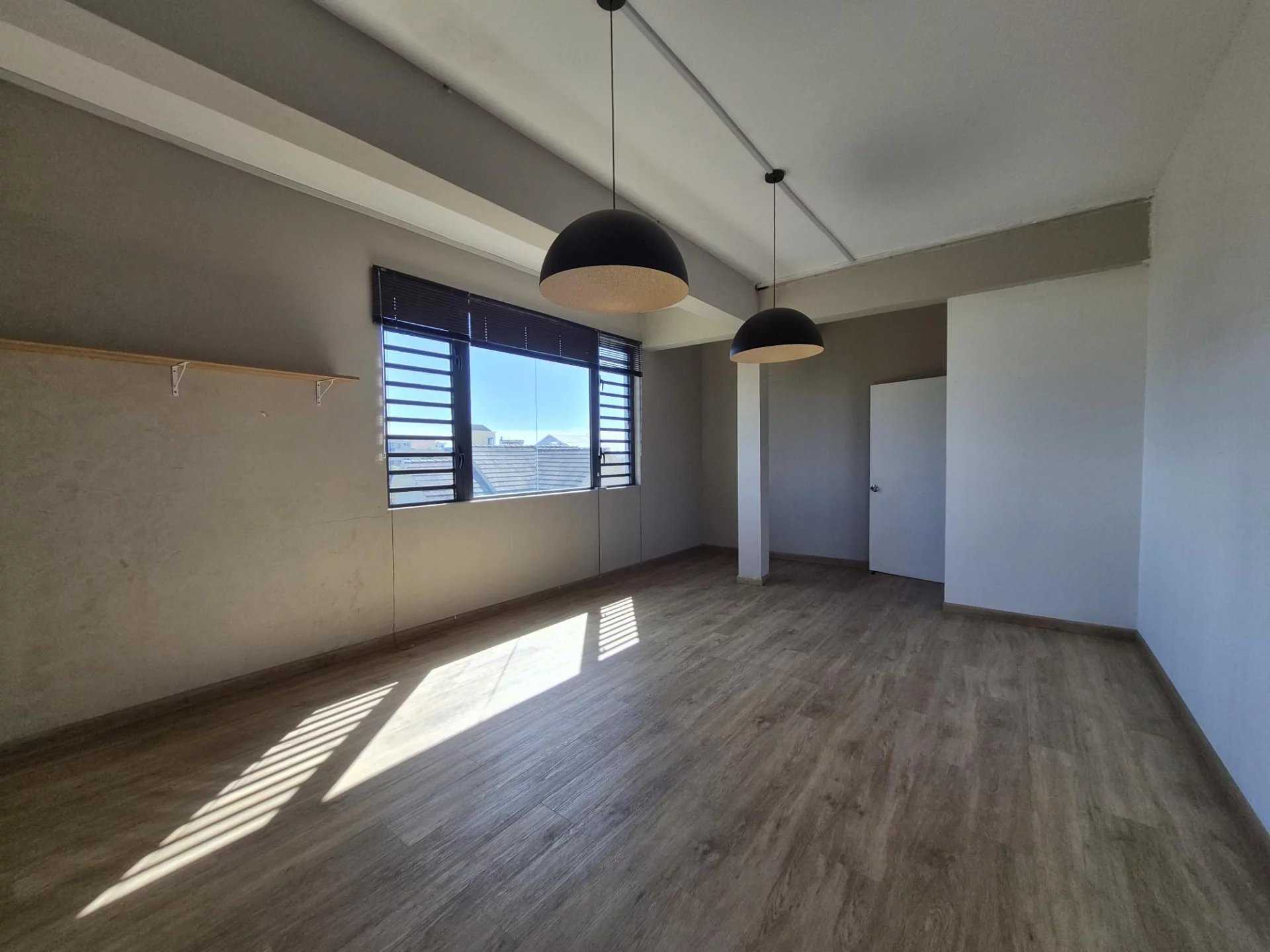 Oficinas Grand Baie  -  ref 85858861 (picture 1)