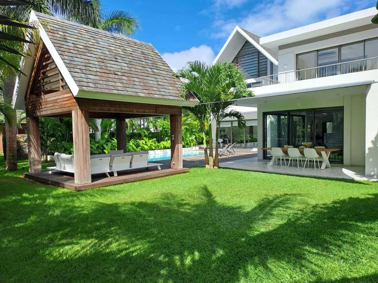 Villa Grand Baie  -  ref 84115875 (picture 1)