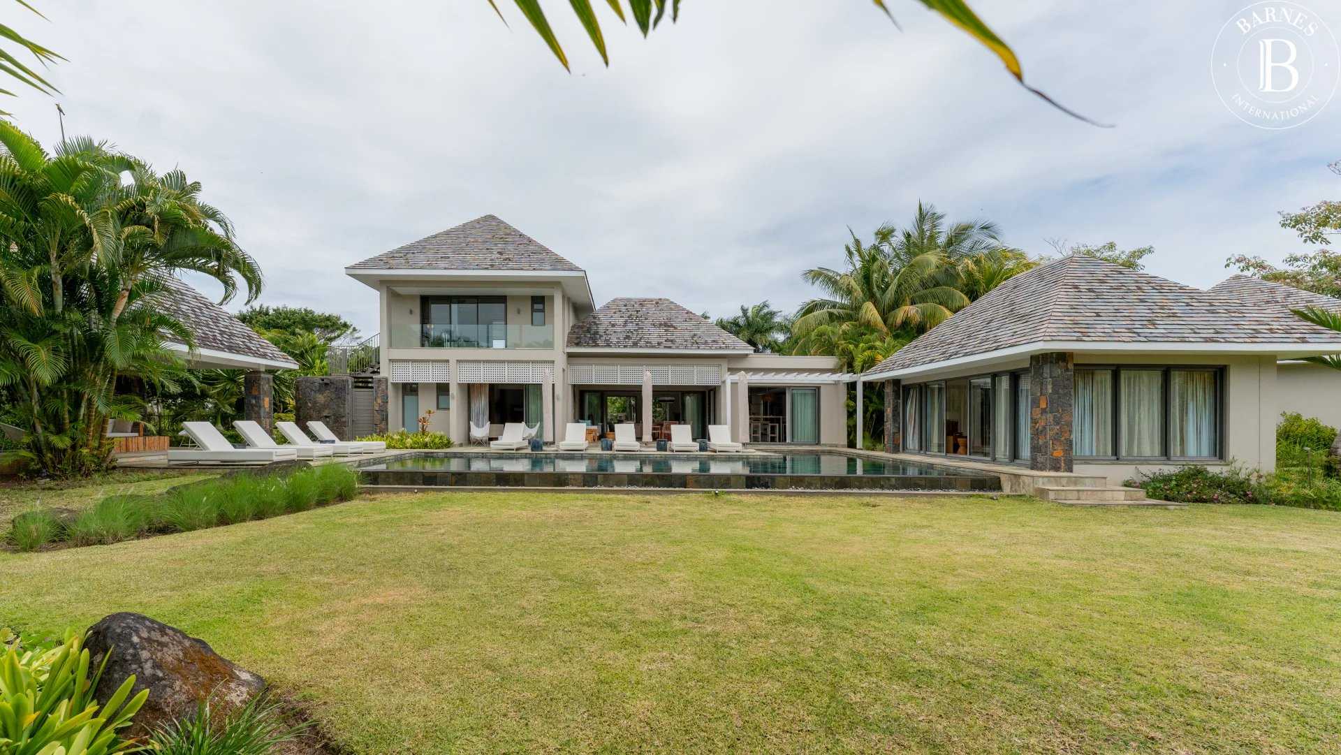 Villa Beau Champ  -  ref 86390897 (picture 1)
