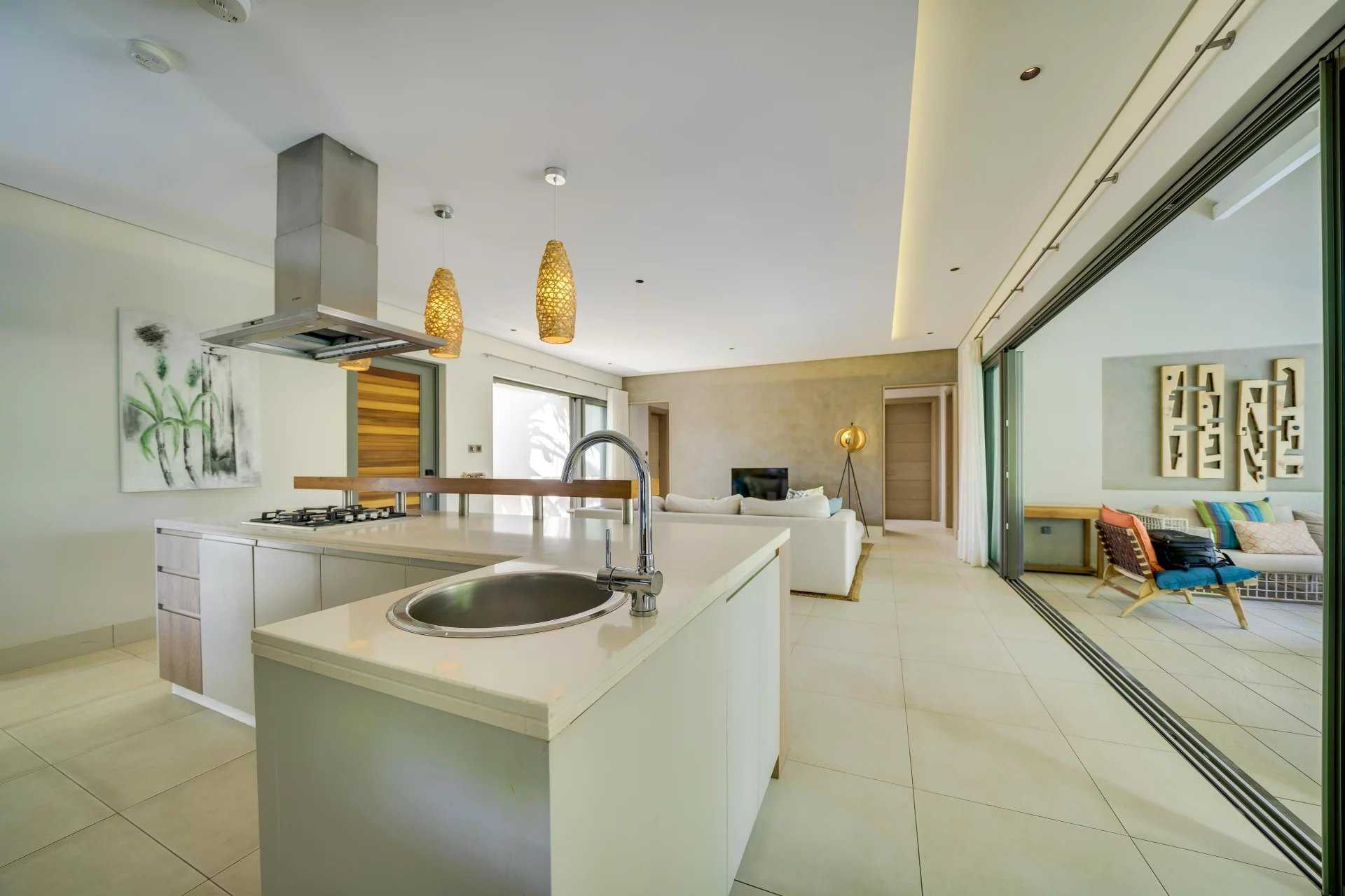 Villa Beau Champ  -  ref 5282348 (picture 2)