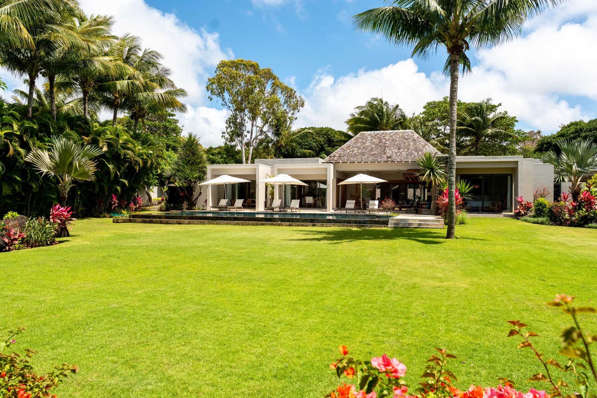 Villa Beau Champ  -  ref 86390936 (picture 2)