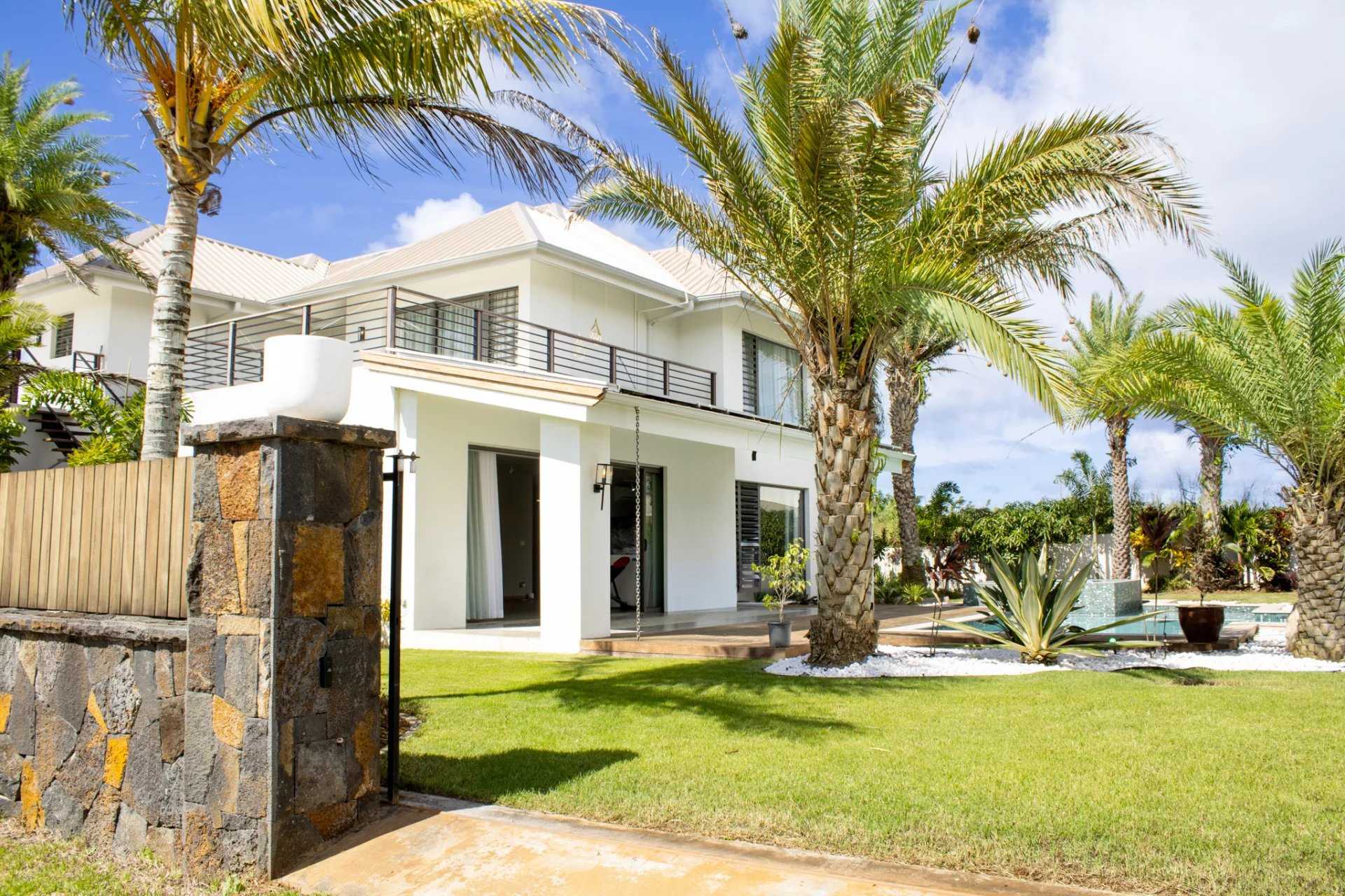 Maison Beau Vallon  -  ref 85862285 (picture 1)