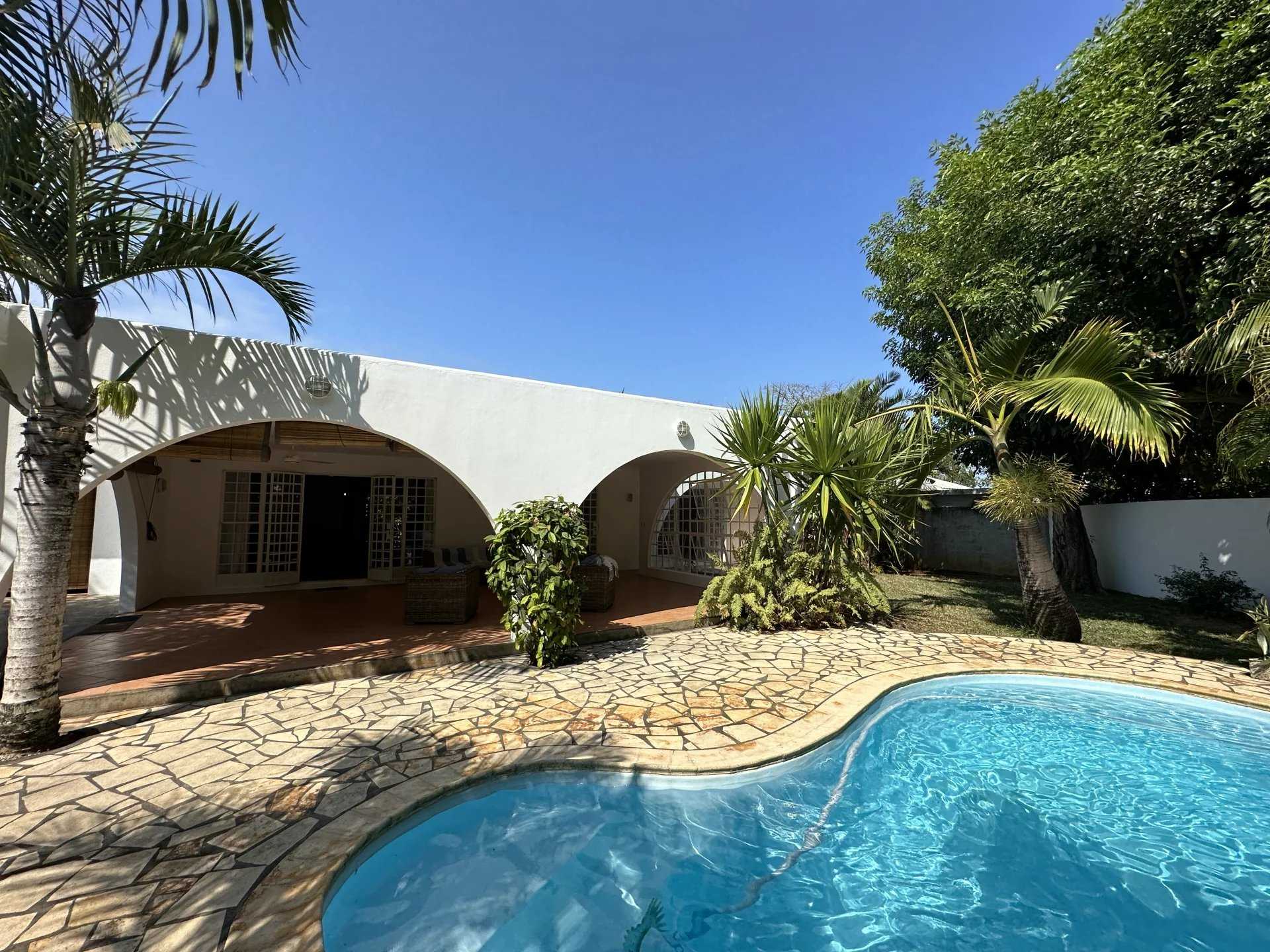 Maison Grand Baie  -  ref 83419804 (picture 1)