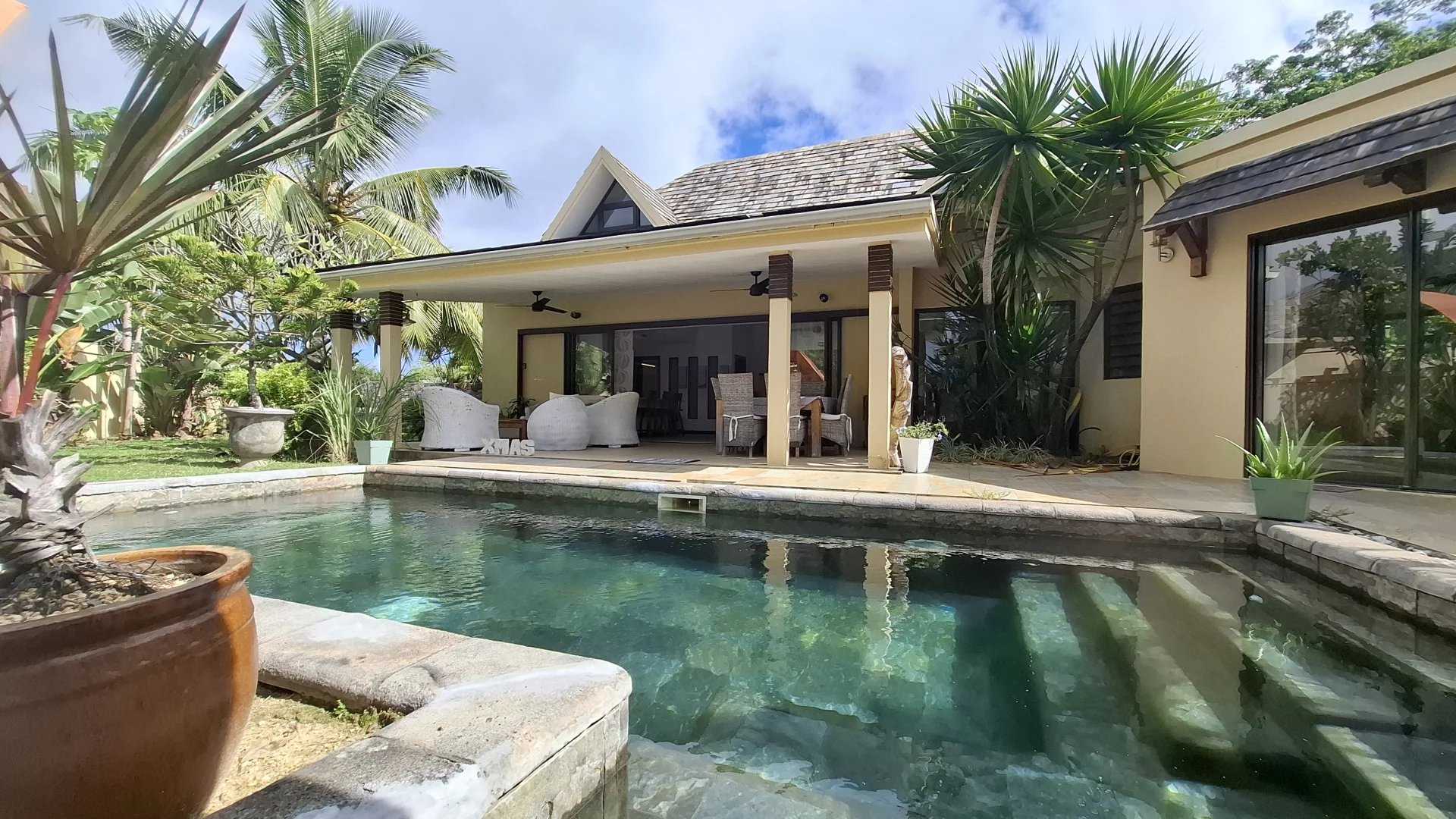 Villa Rivière Noire  -  ref 85938709 (picture 1)