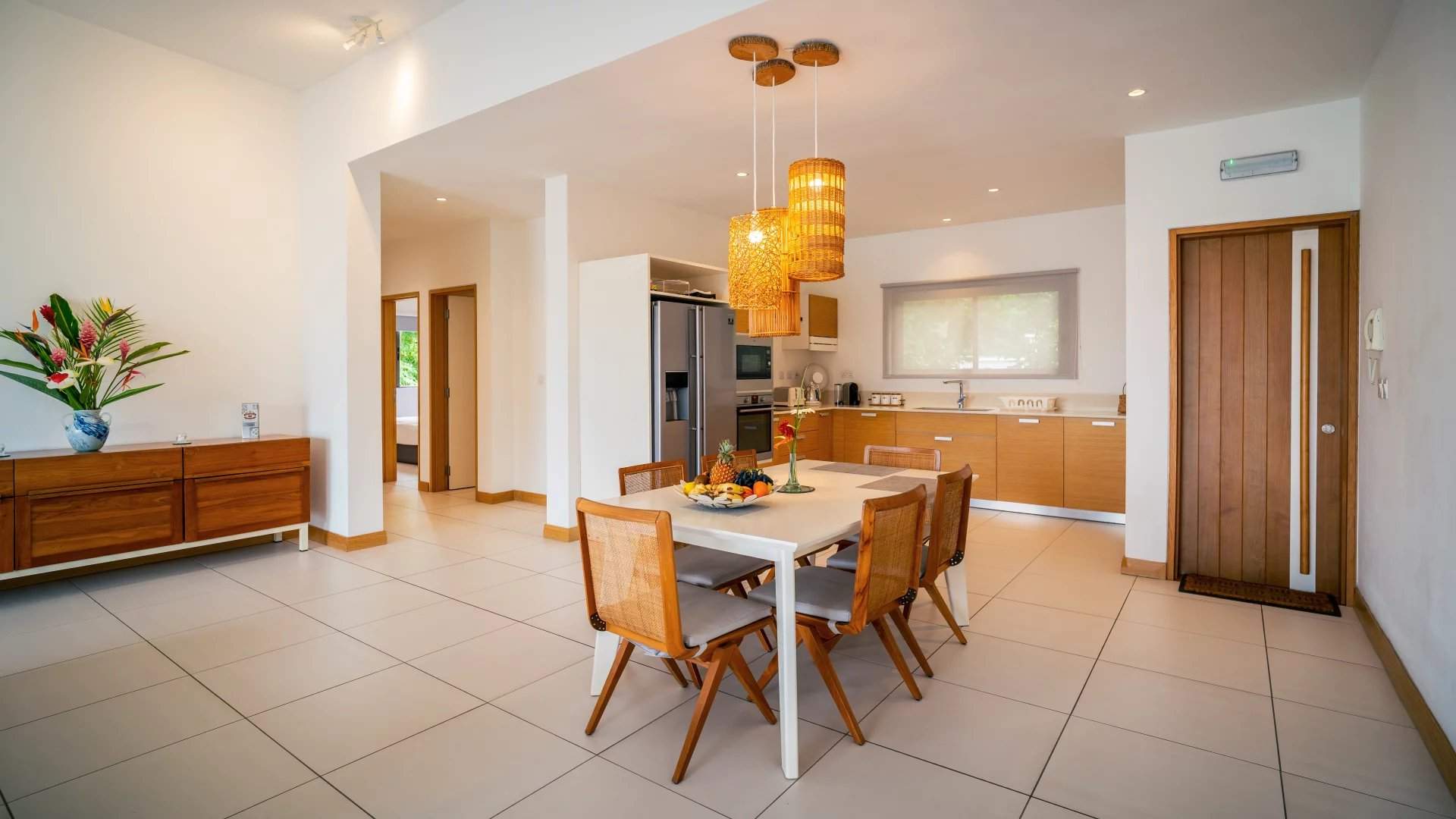 Rivière Noire  - Penthouse 2 Bedrooms - picture 4