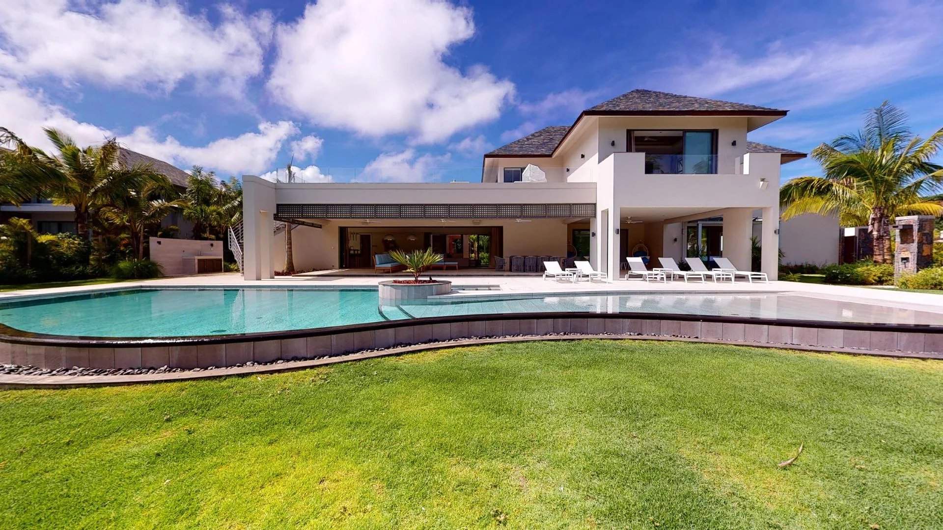 Beau Champ  - Villa 6 Pi&egrave;ces 5 Chambres - picture 1