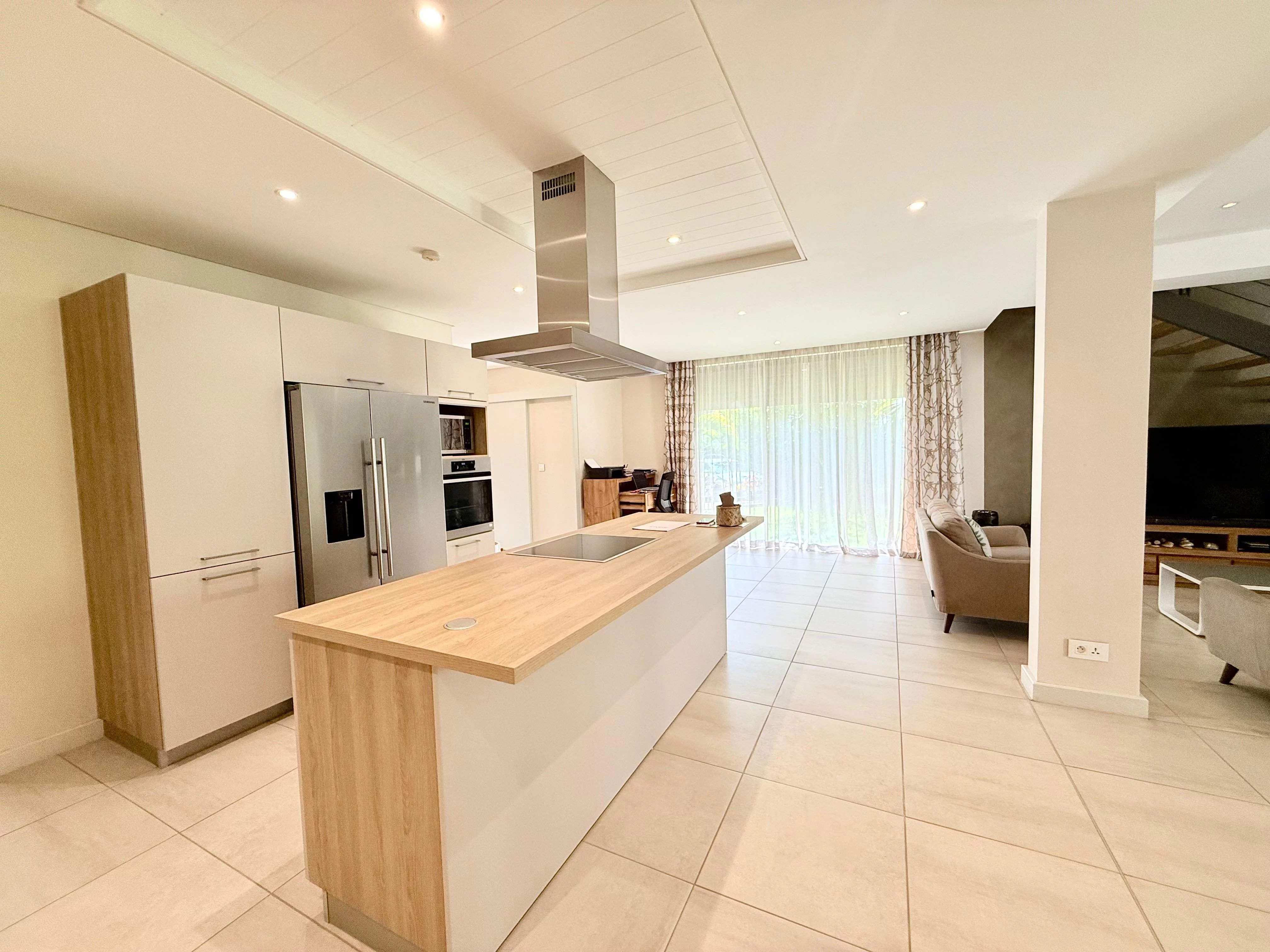 Rivière Noire  - Duplex 4 Pi&egrave;ces 3 Chambres - picture 9