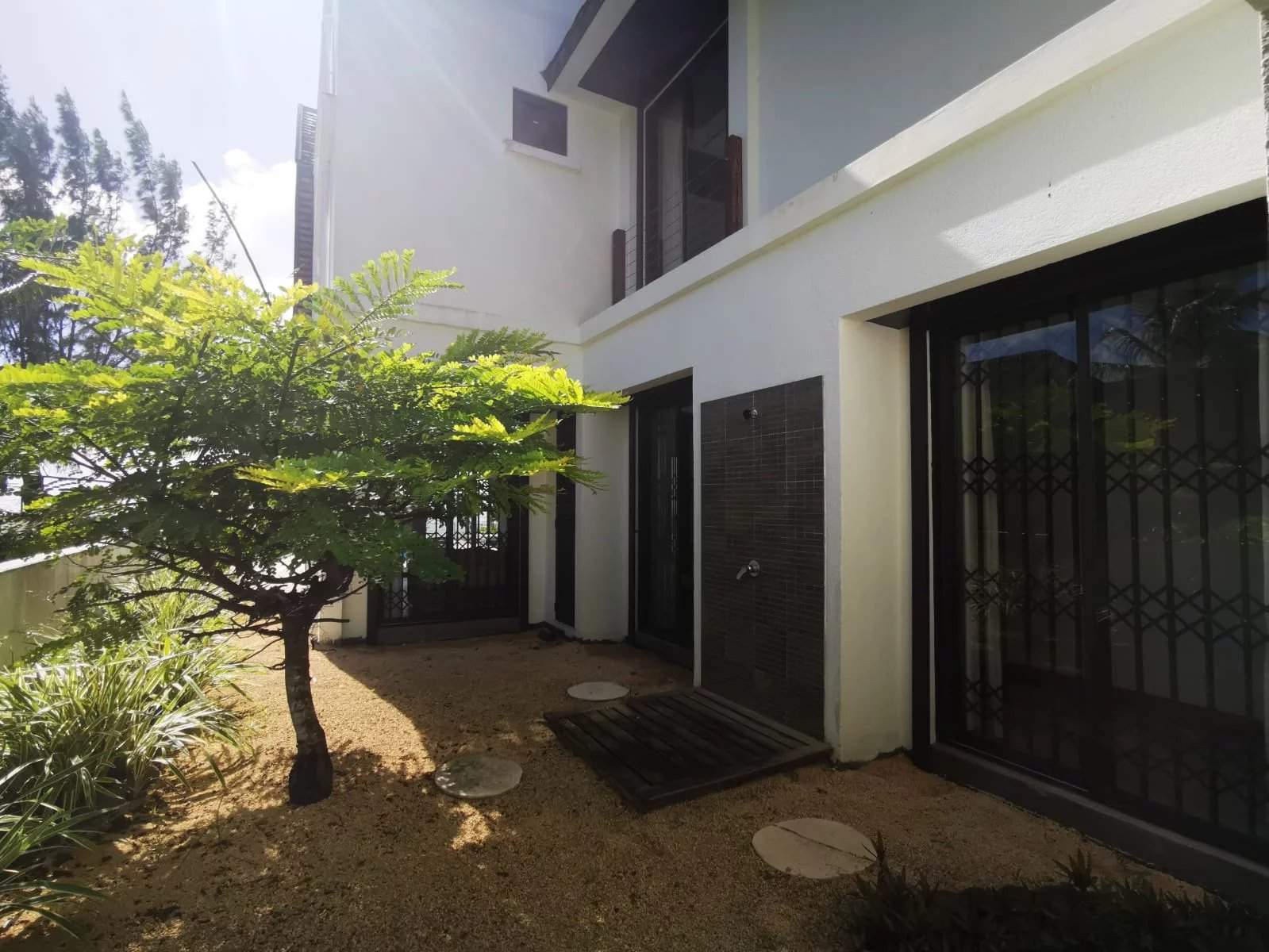 Grand Baie  - Villa 5 Pi&egrave;ces 4 Chambres - picture 11