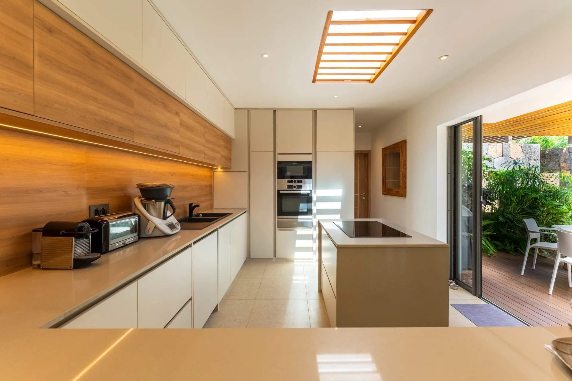 Grand Baie  - Villa 4 Bedrooms - picture 8