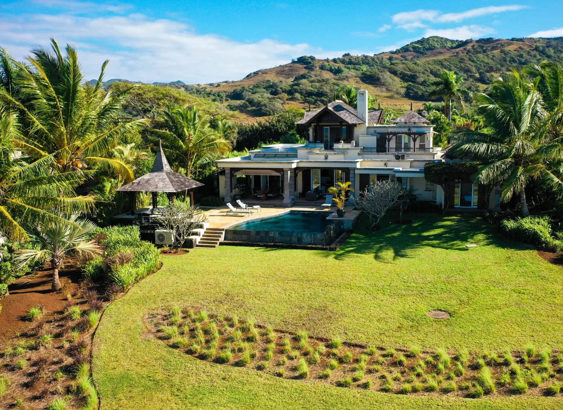 Bel Ombre  - Villa 4 Bedrooms - picture 1