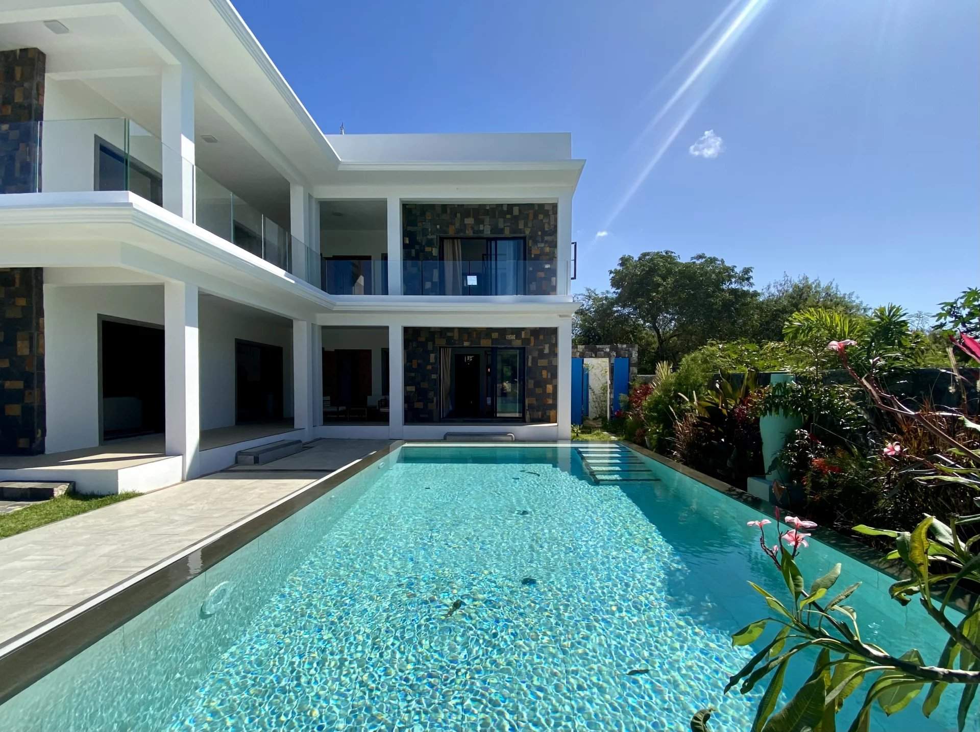 Calodyne  - Maison 4 Pi&egrave;ces 3 Chambres - picture 1