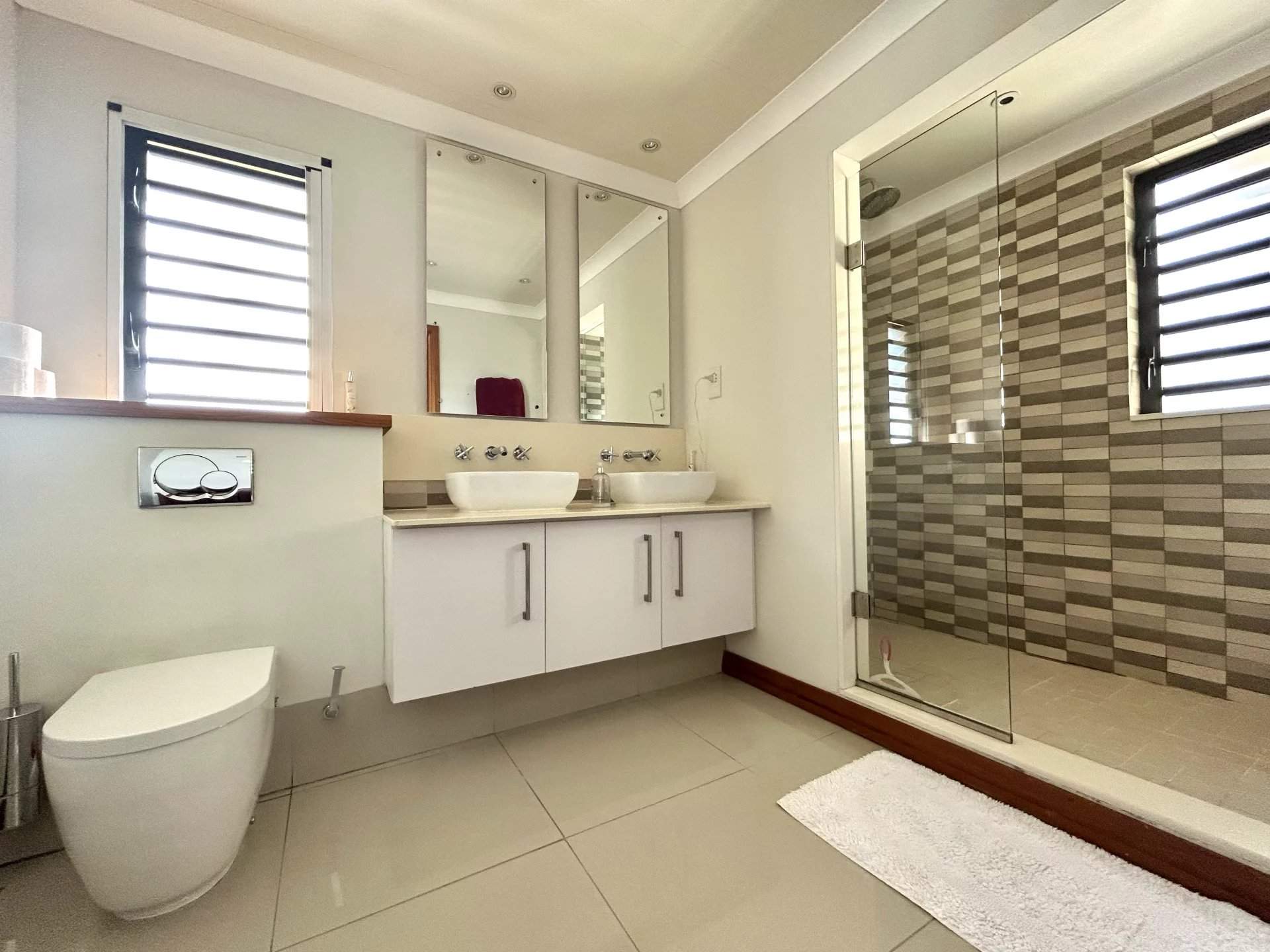 Rivière Noire  - Villa 5 Bedrooms - picture 14