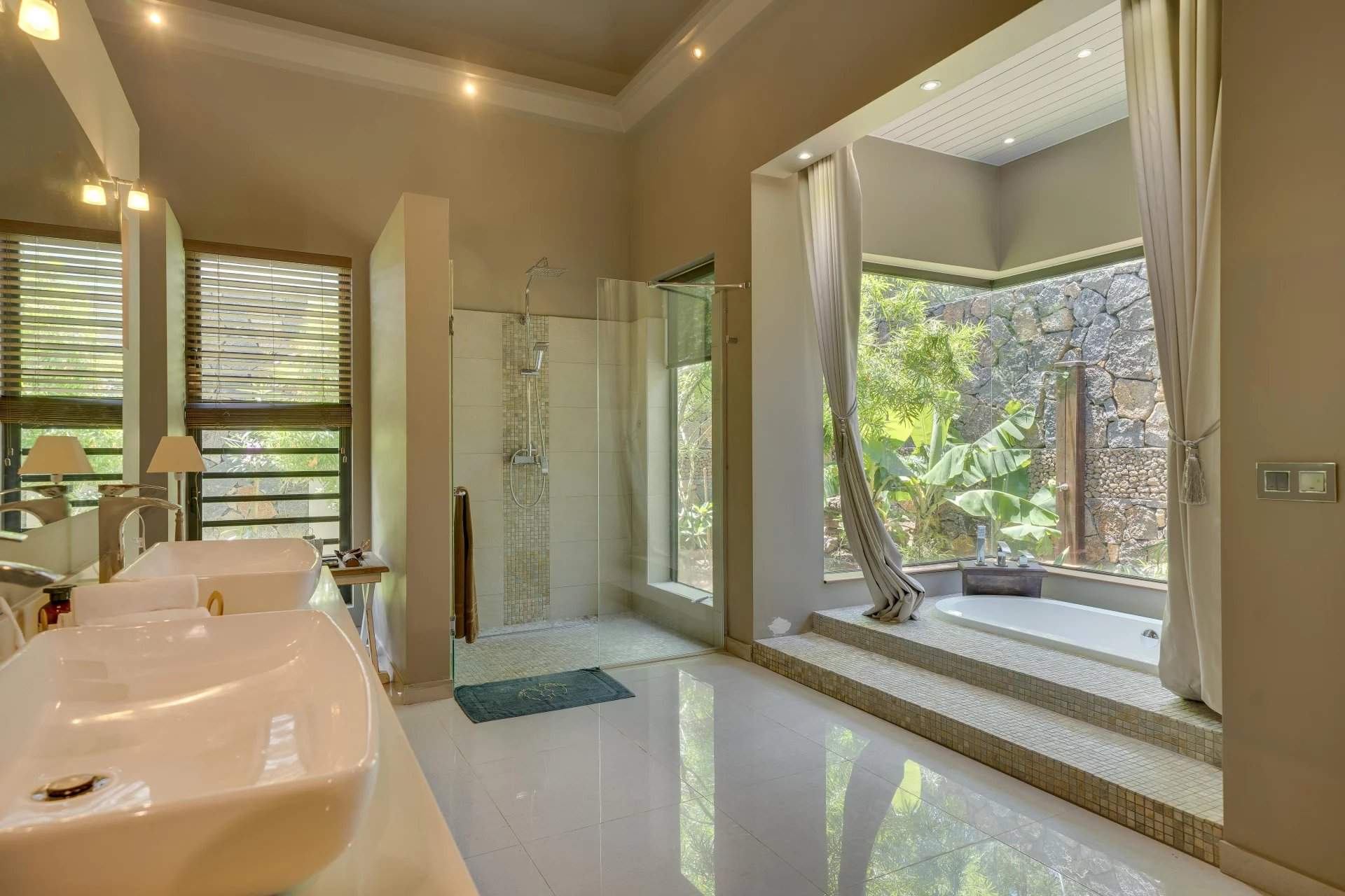 Grand Baie  - Villa 4 Bedrooms - picture 8