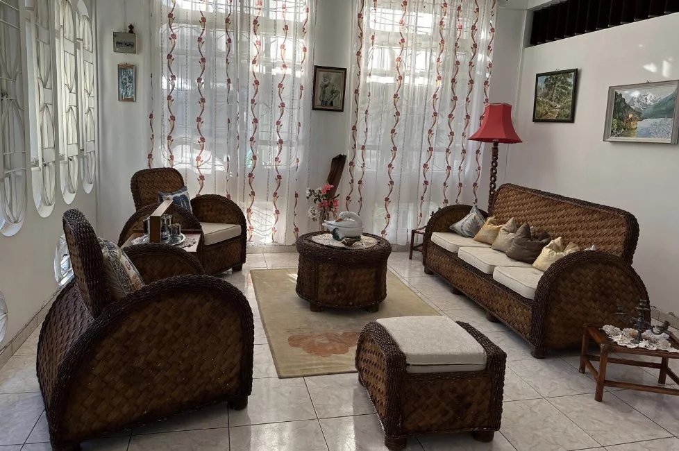 Roches Noires  - Property 7 Bedrooms - picture 6