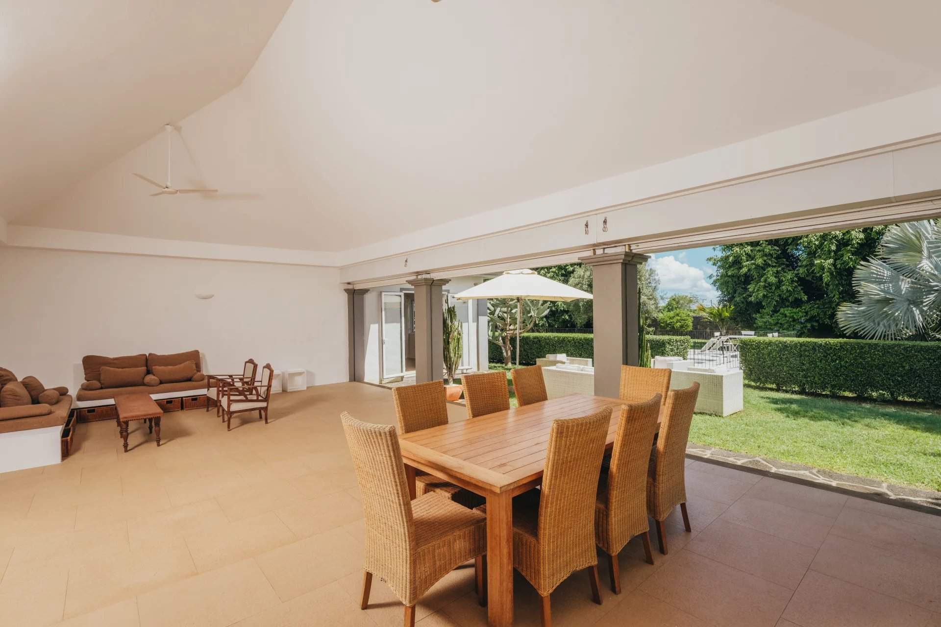 Petit Raffray  - Propriété 6 Pi&egrave;ces 4 Chambres - picture 8