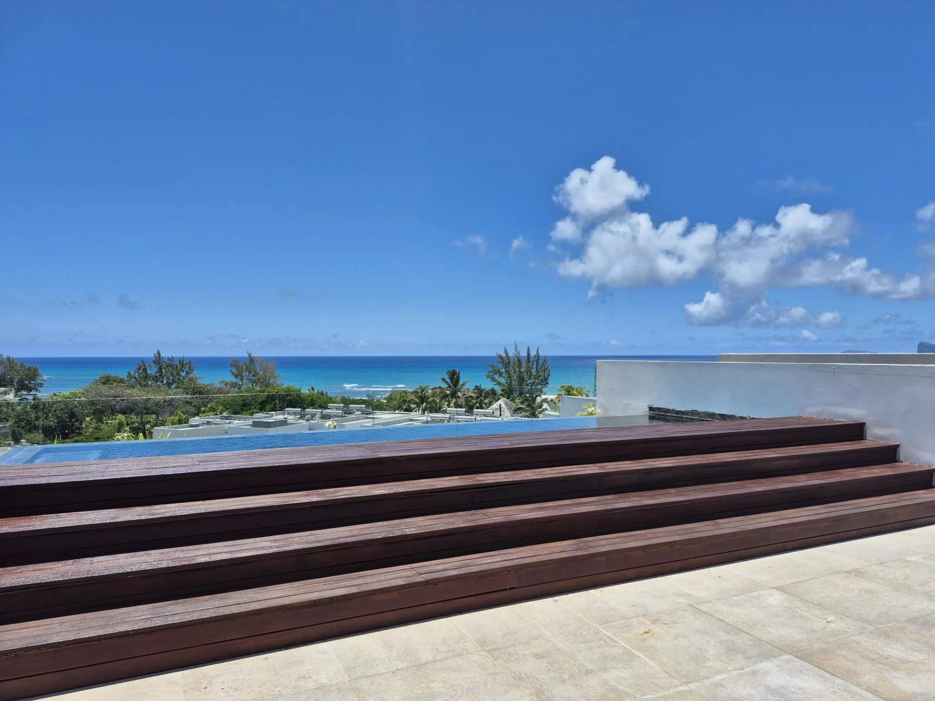 Grand Baie  - Penthouse 3 Bedrooms - picture 2