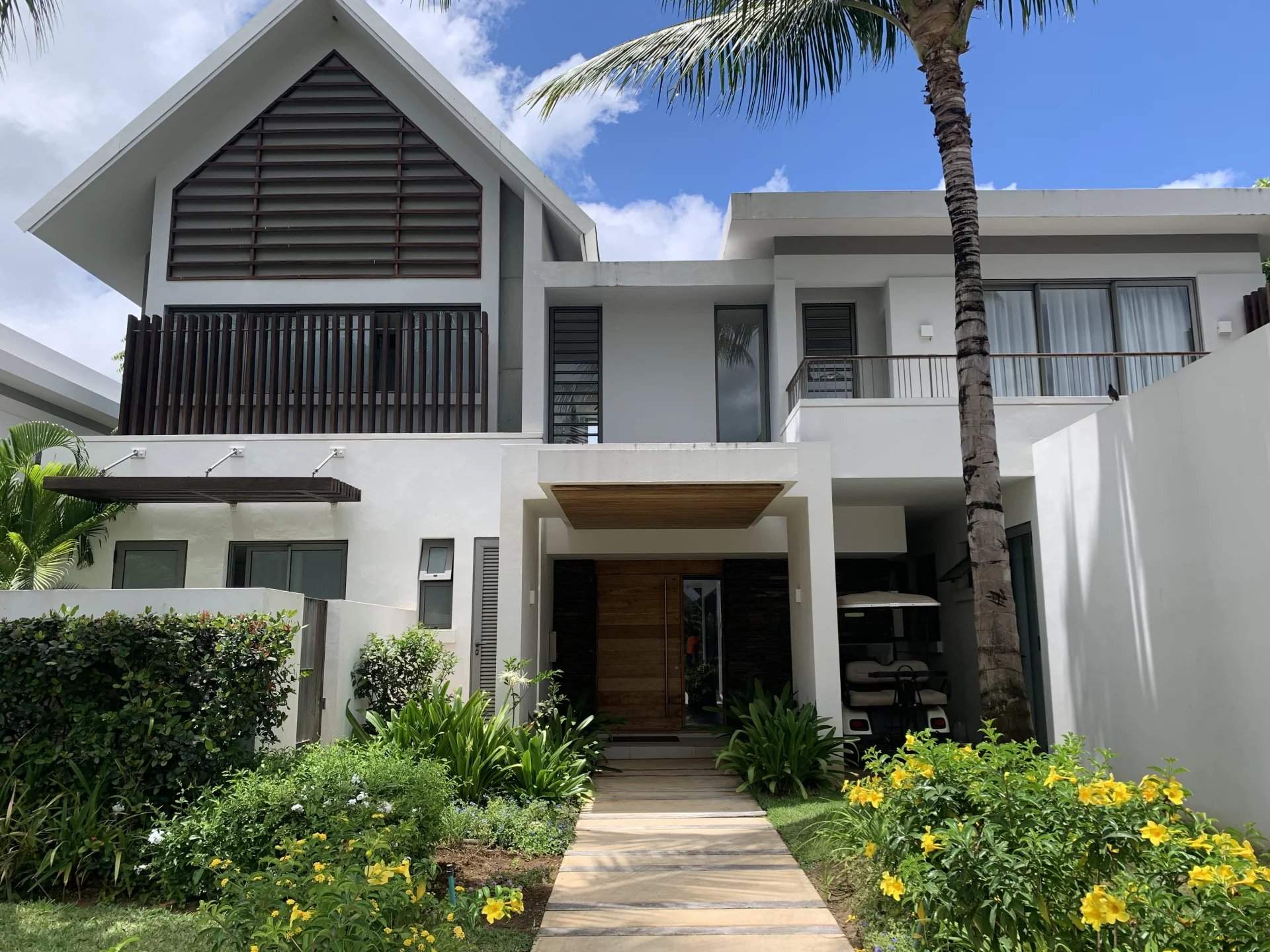 Grand Baie  - Villa 4 Bedrooms - picture 1