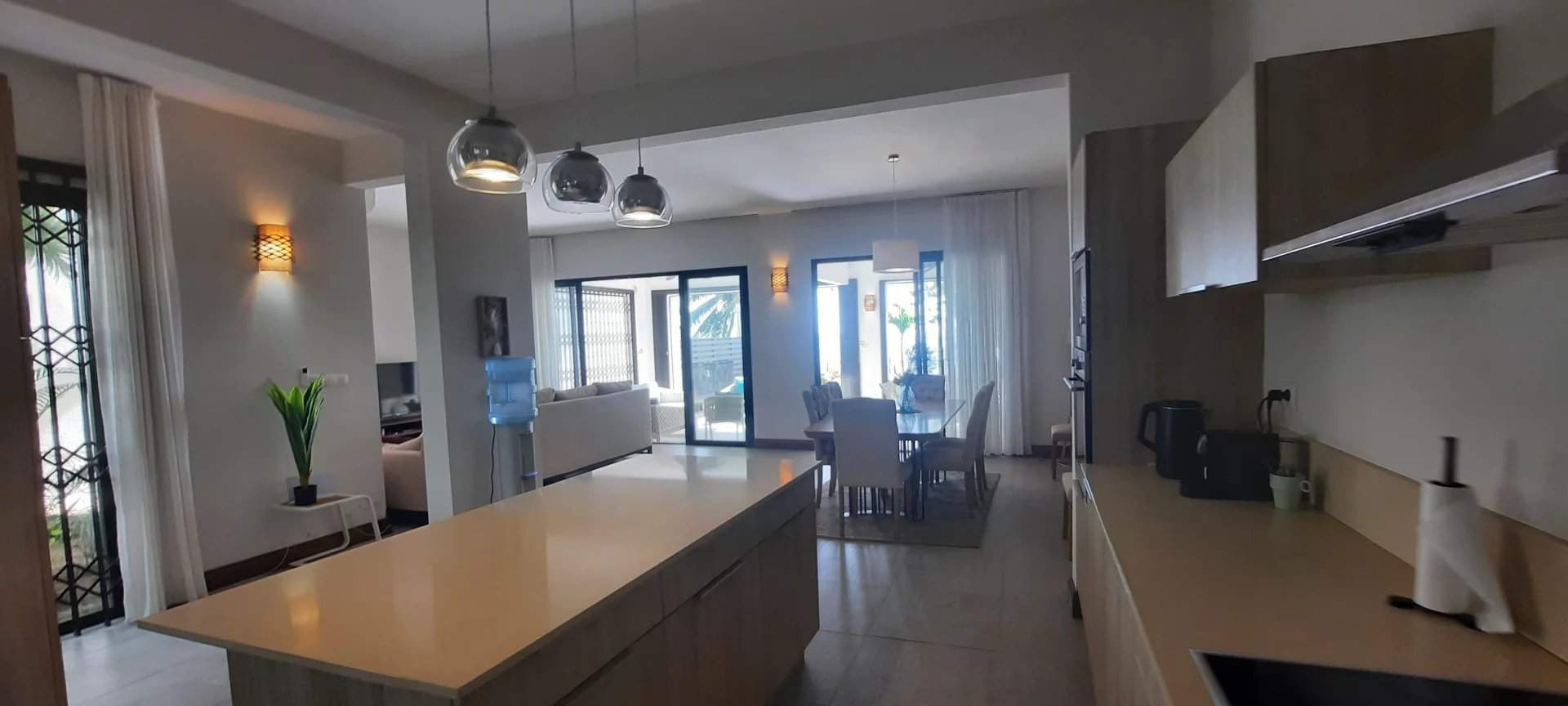 Grand Baie  - Maison 5 Pièces 4 Chambres - picture 11