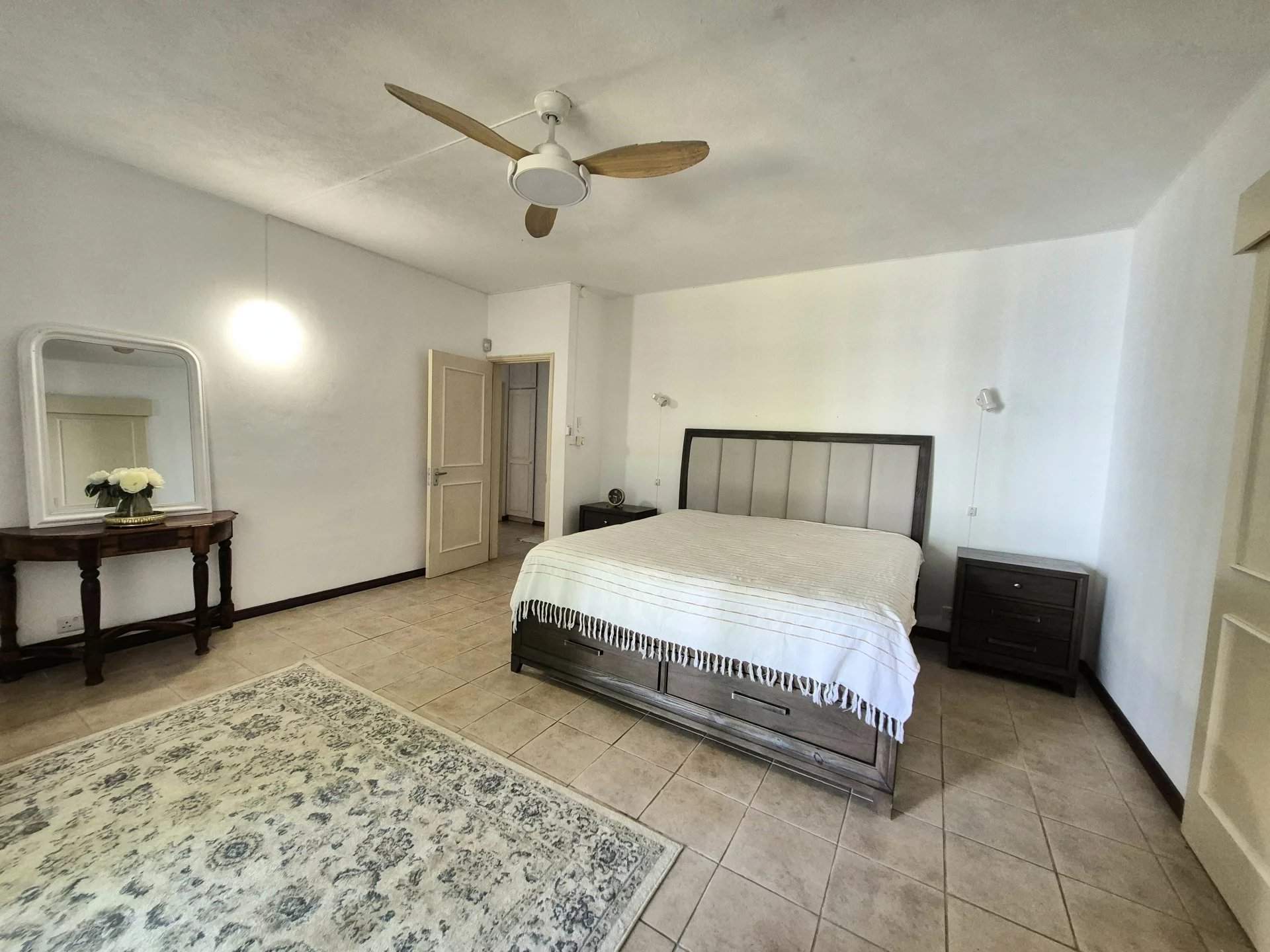 Grand Baie  - Maison 4 Pi&egrave;ces 3 Chambres - picture 5