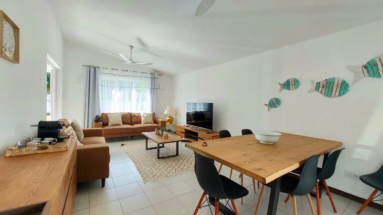 Grand Baie  - Maison 4 Pi&egrave;ces 3 Chambres - picture 10