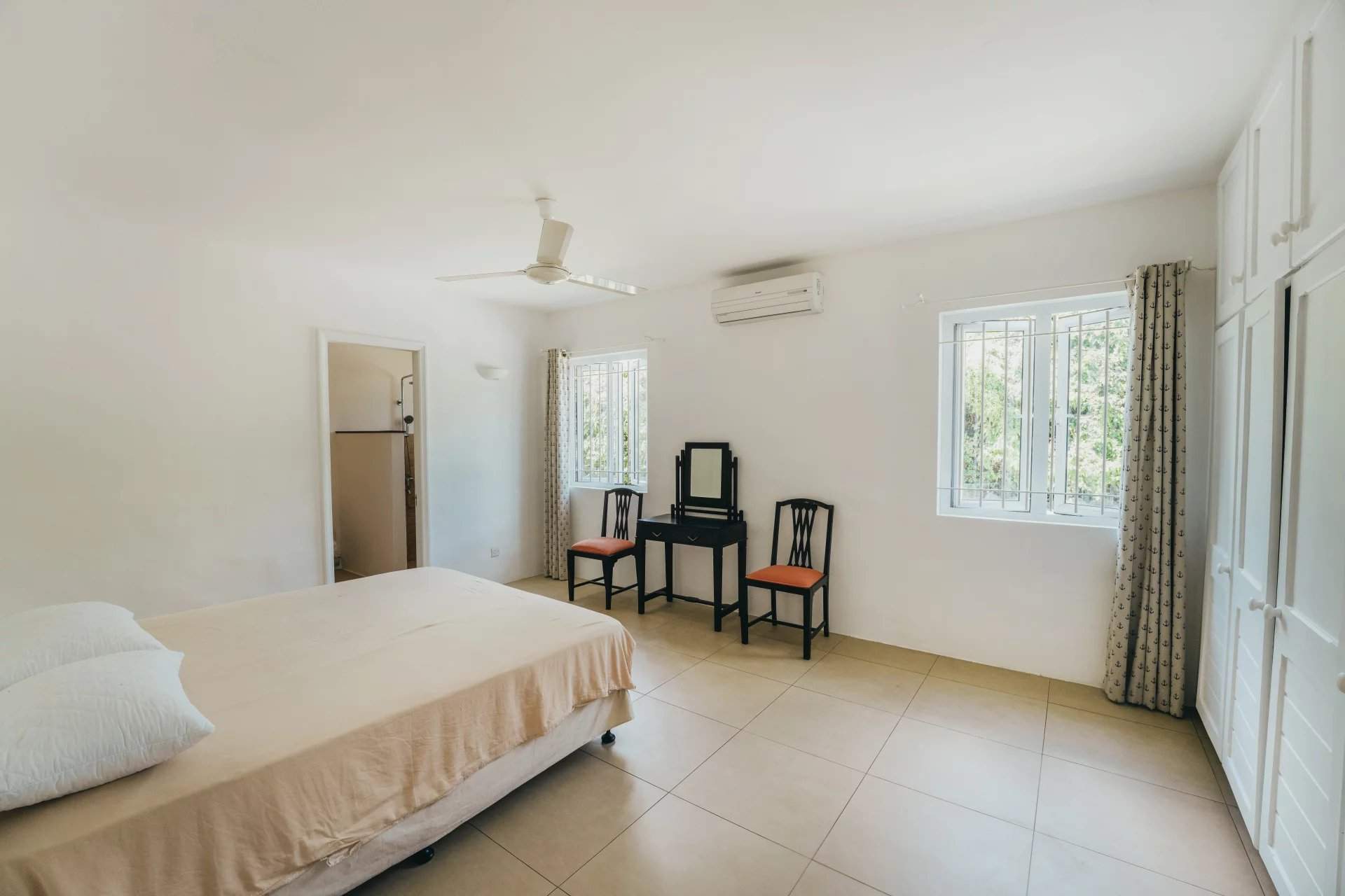 Petit Raffray  - Propriété 6 Pi&egrave;ces 4 Chambres - picture 17