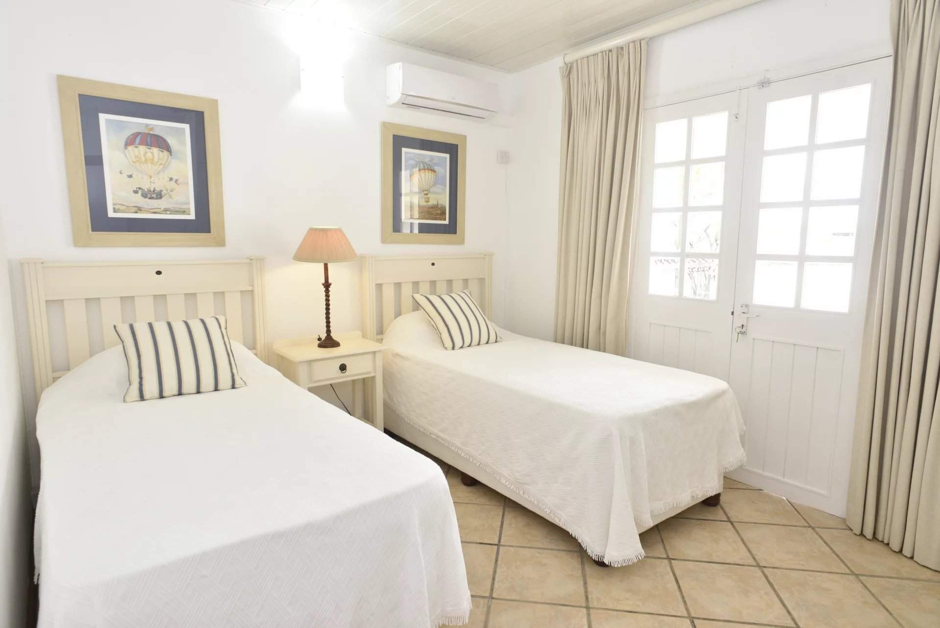 Quatre Cocos  - Villa 6 Pi&egrave;ces 5 Chambres - picture 7