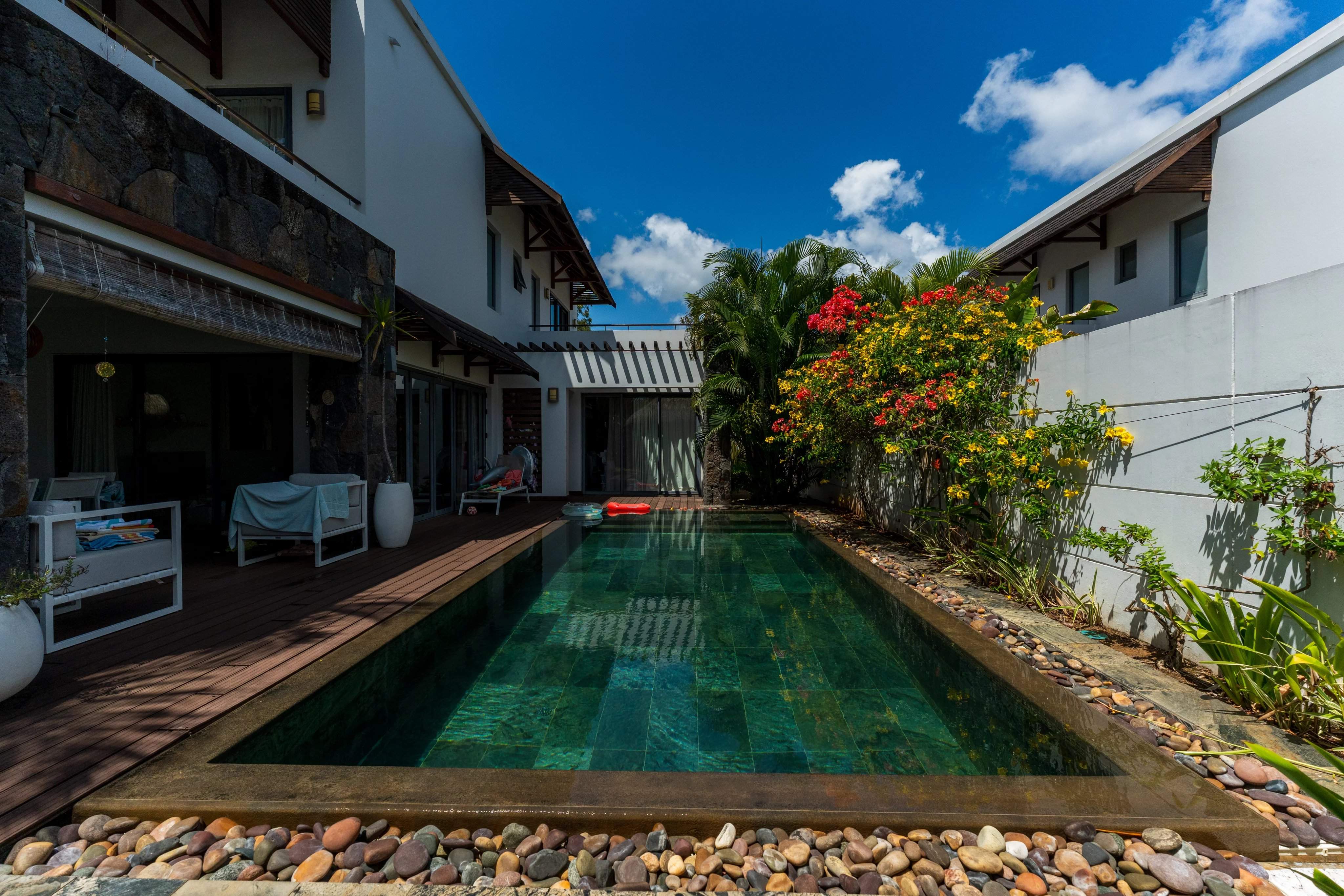 Grand Baie  - Villa 4 Pi&egrave;ces 3 Chambres - picture 9