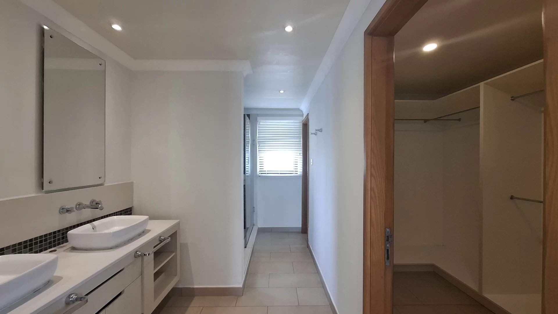 Rivière Noire  - Villa 7 Pi&egrave;ces 6 Chambres - picture 14